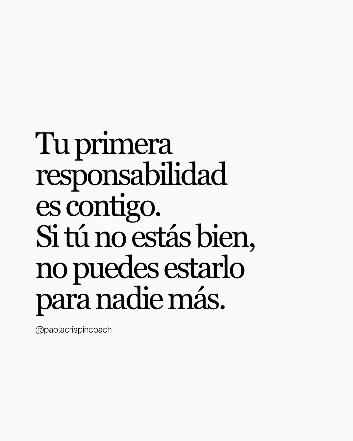 Le das a todos tu mejor energ&iacute;a.

Y a ti
te queda lo que sobra.

Eso no es generosidad.
Es abandono silencioso.

Empieza a cuidarte
como cuidas a los dem&aacute;s. 🤍