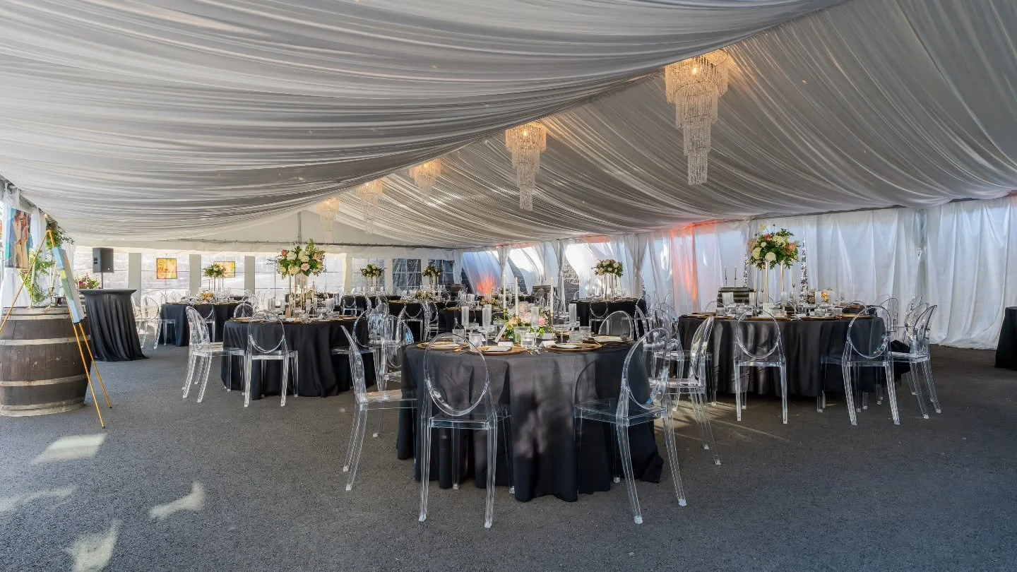 Luxury linens and dreamy drapery, this private venue wedding pulled out all the stops for their glamorous occasion! 
@milkandpeonies 
@eventrentalsbyb
@freckledfleurs 
@thetentcompany 
#weddingcoordination #weddingplanner #weddingcoordinator #Weddi