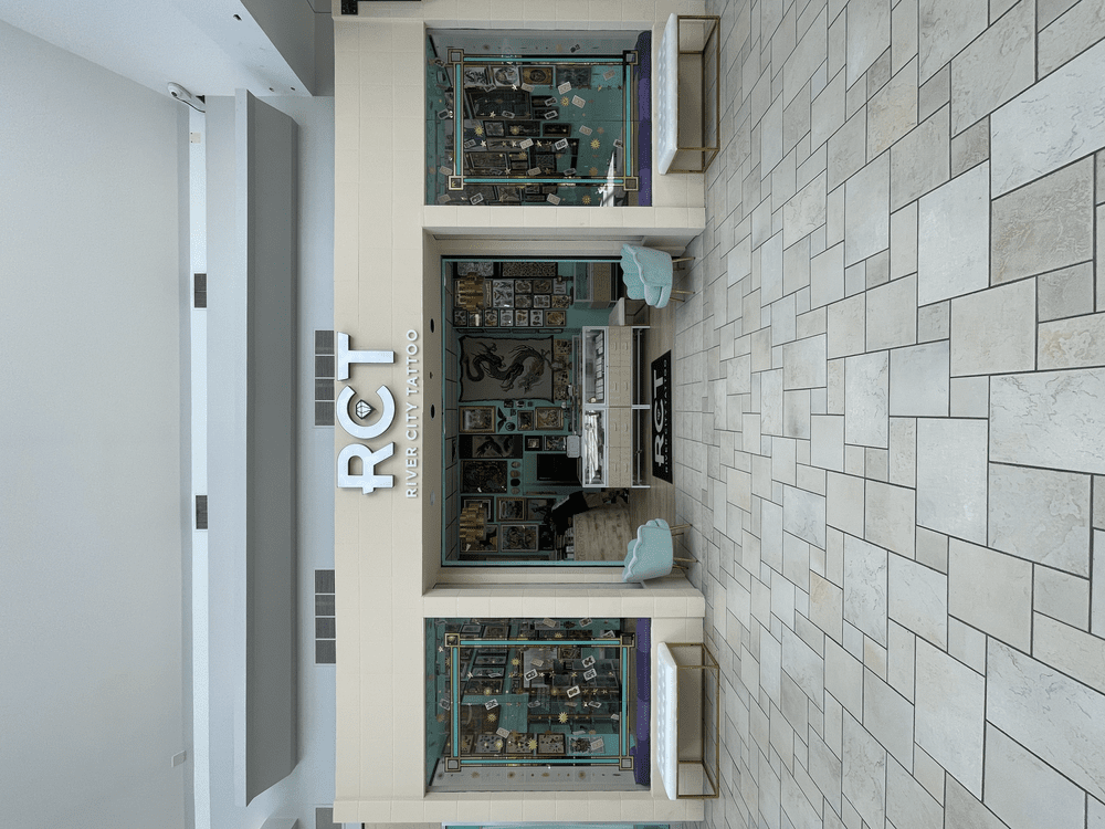 Chesterfield — River City Tattoo & Piercing Co.