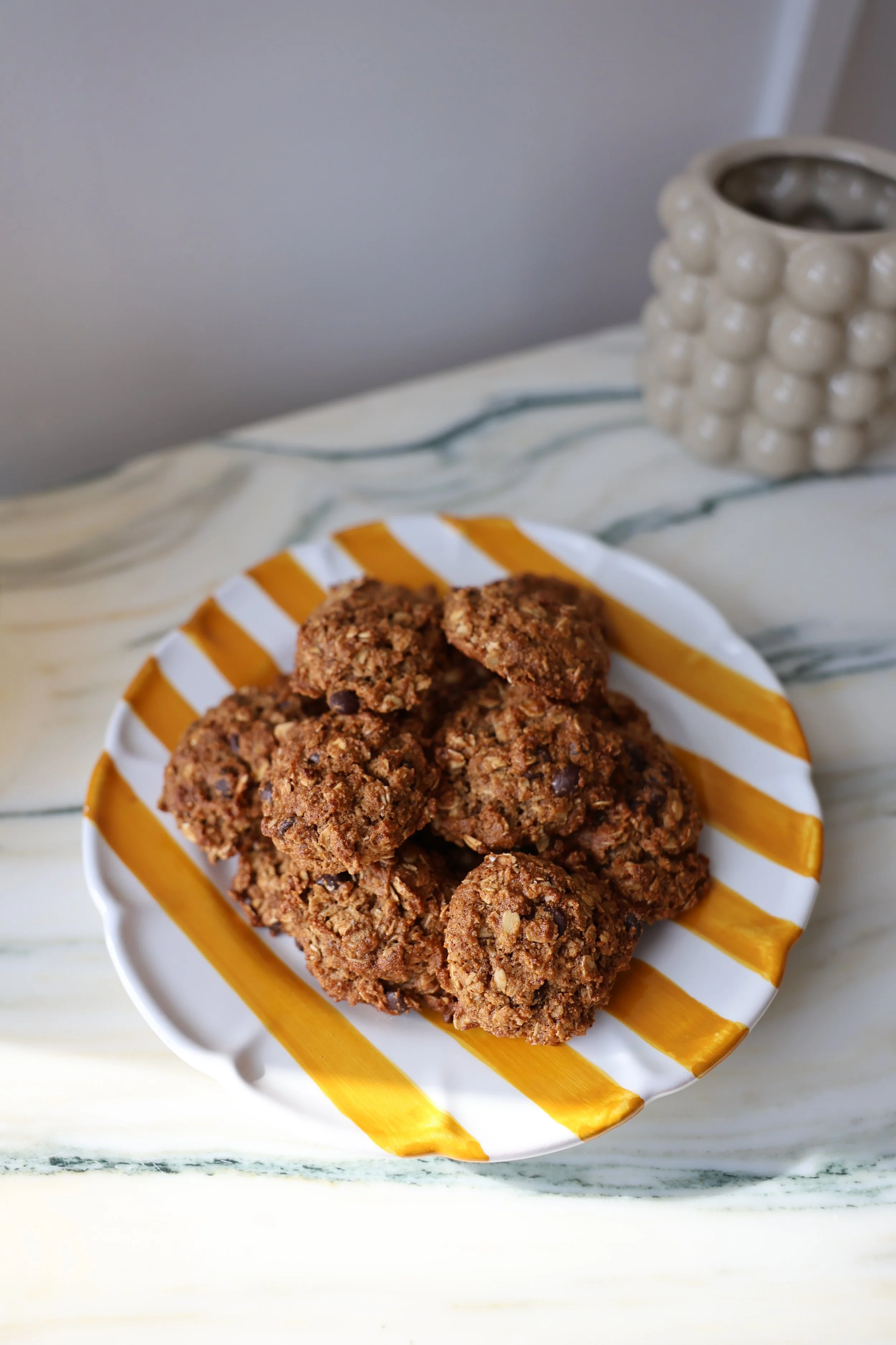 oatmeal chocolate chip cookies