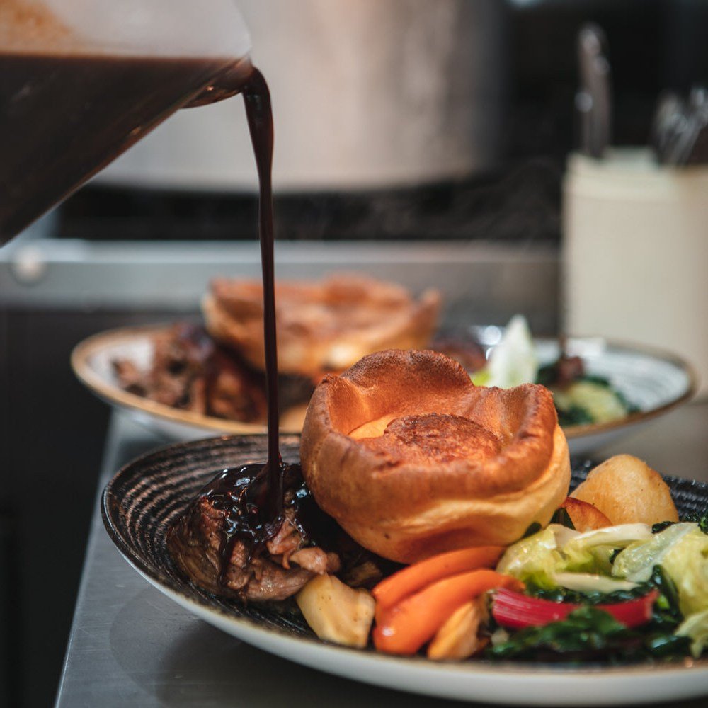 Hurry, folks! We're down to the last few spots for our legendary roast dinner this week. Don't miss out on this delicious roast &ndash; head to our website now and secure your table before it's too late! 🍽️🏃 

#LastCallForRoasts #BookNowOrMissOut #