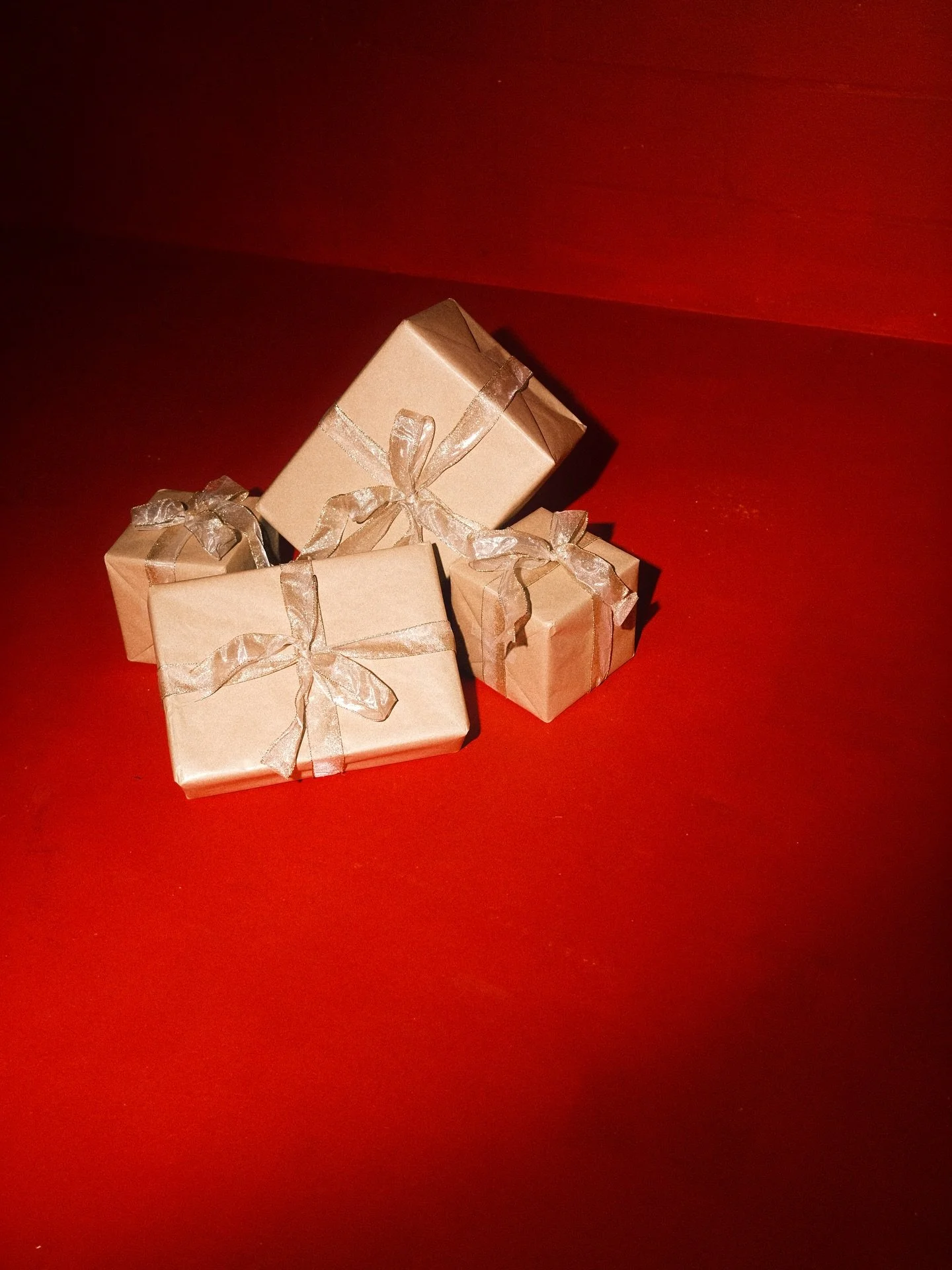 holiday sets &amp; props loading&hellip;