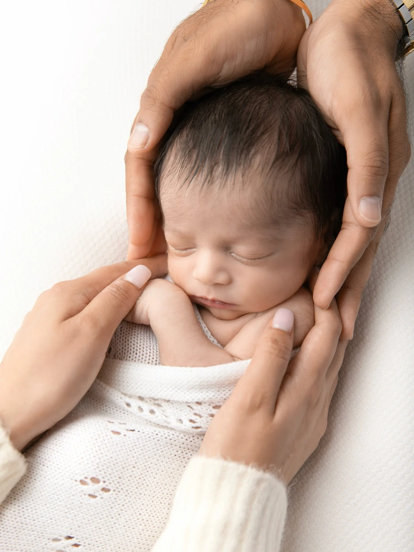 Why choose an &lsquo;in your own home&rsquo; photography session?

There are so many perks to having photography session in your own home.

In home sessions are perfect for both you &amp; your little ones, who are often more comfortable in their own 