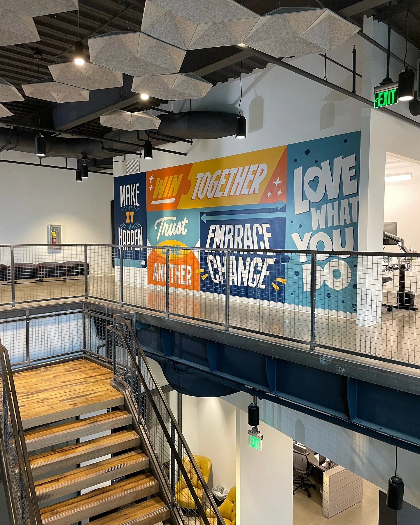 Happy to finally share our mural collab with @bierscawt aka @youbringfire for this beautiful office in Nashville. The client wanted to bring to life the company values through a unique mural so I knew we needed to bring the type master in. 👑

Mural 