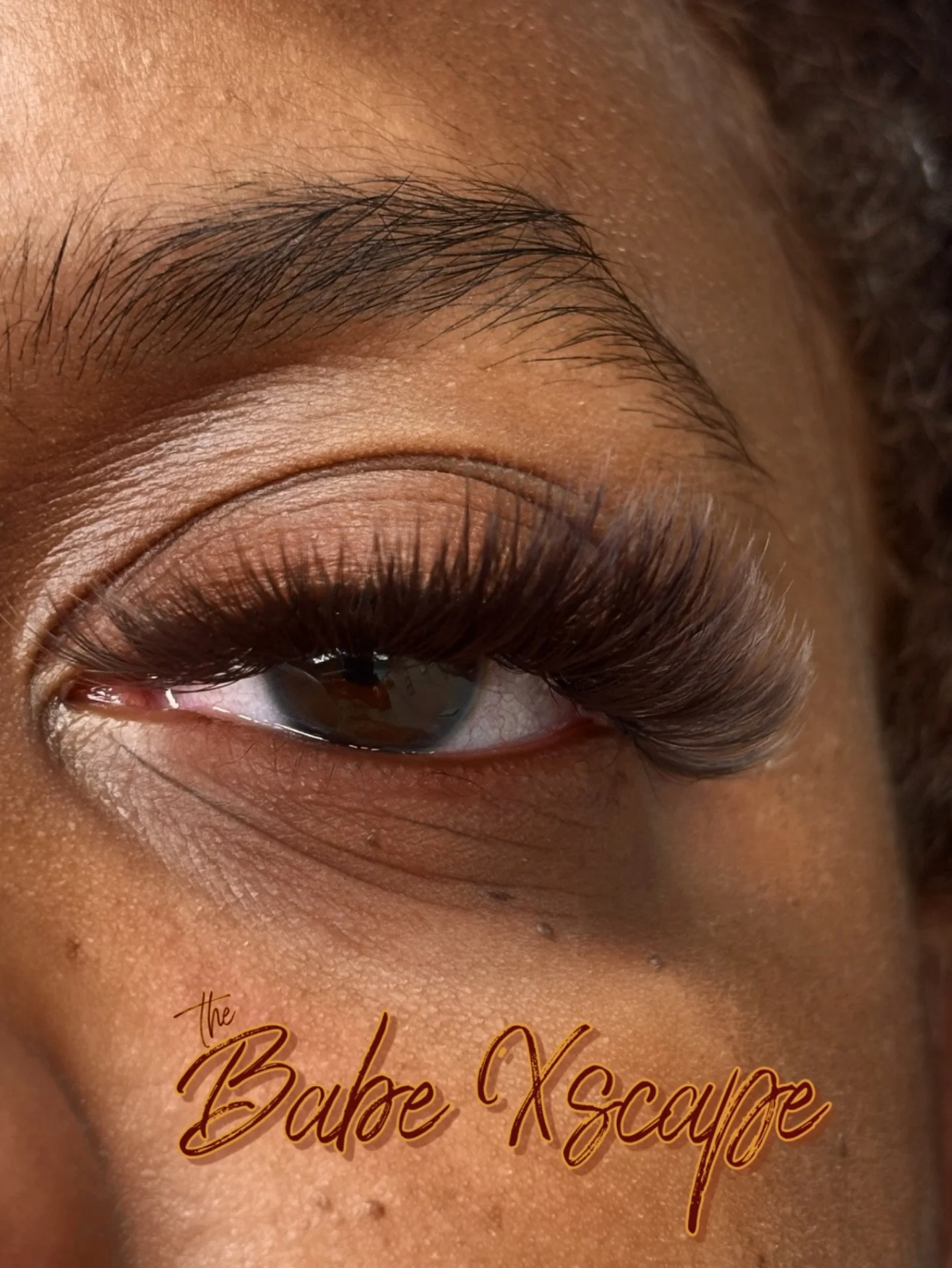Soft. Dimensional. Underrated. 🤎

Brown lashes are that girl &mdash; especially when you know how to use them.

This custom dark brown set gives depth without harshness, drama without overpowering the face. It enhances instead of competing ✨

For my