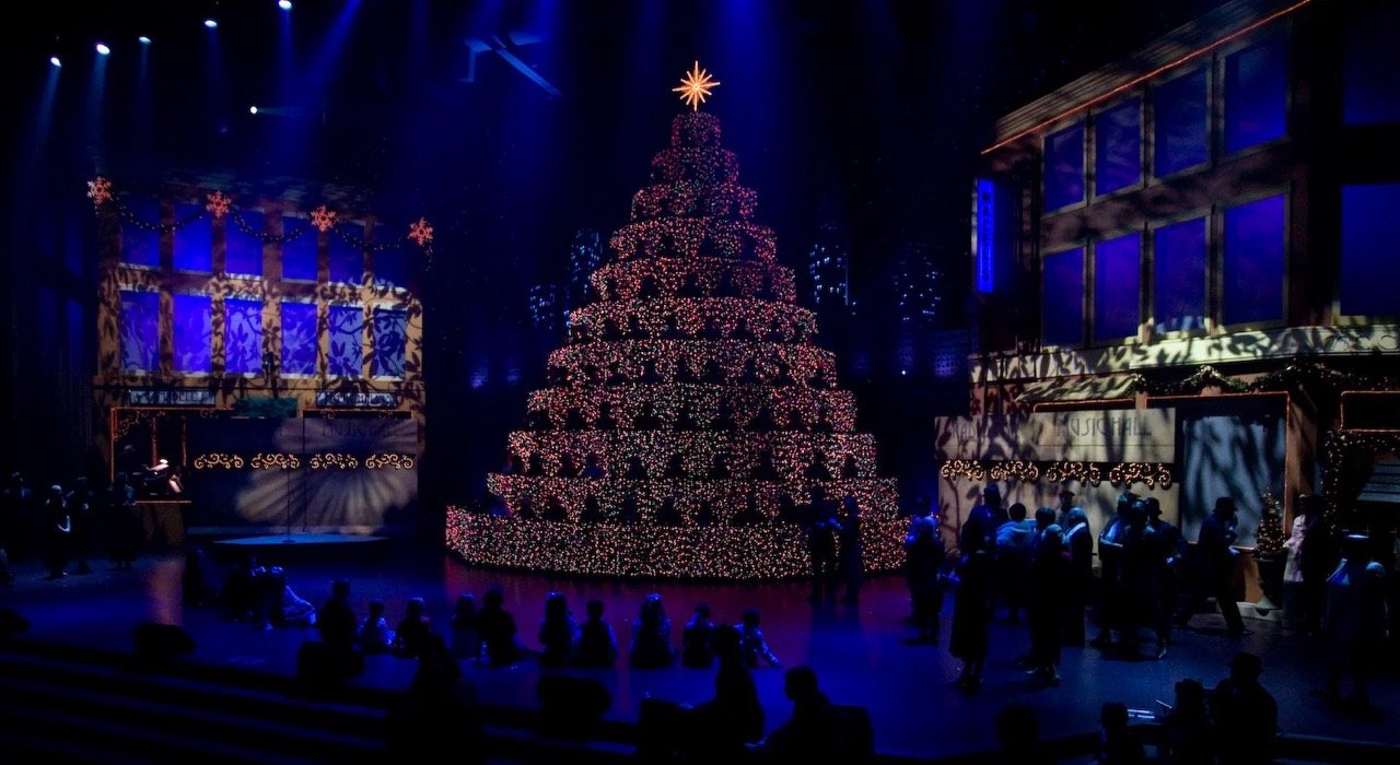 StageShows_81 Large.jpeg