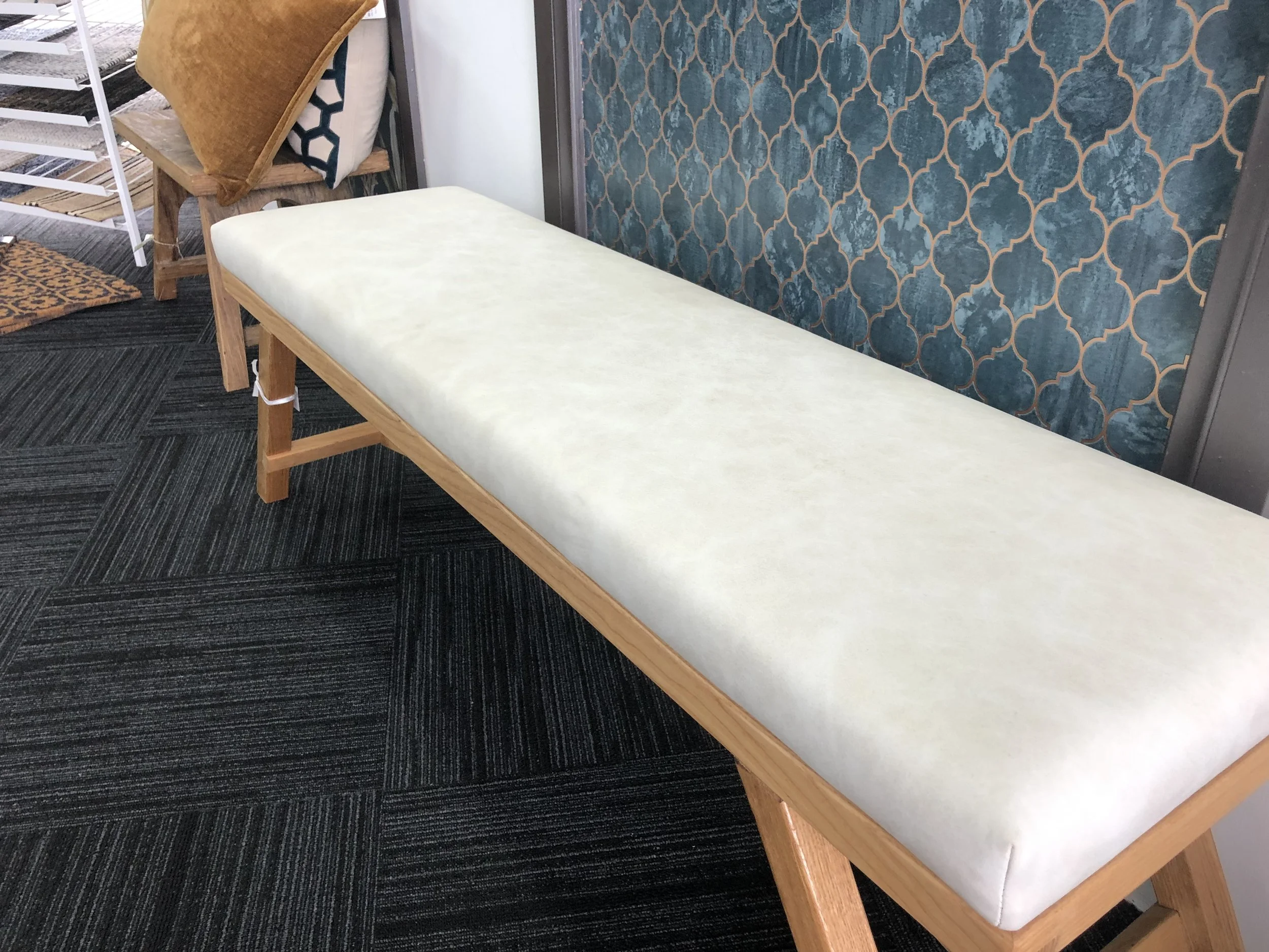Bench seat Ash 1.jpg