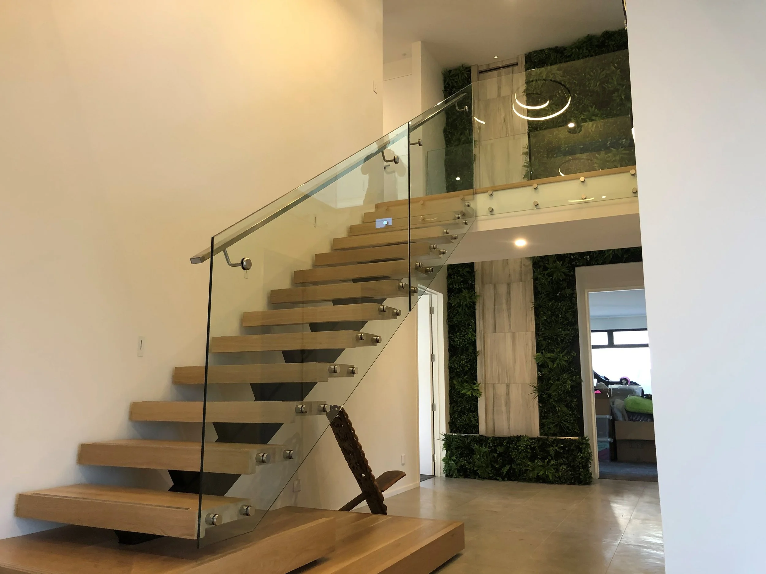 Holly Balustade .jpg