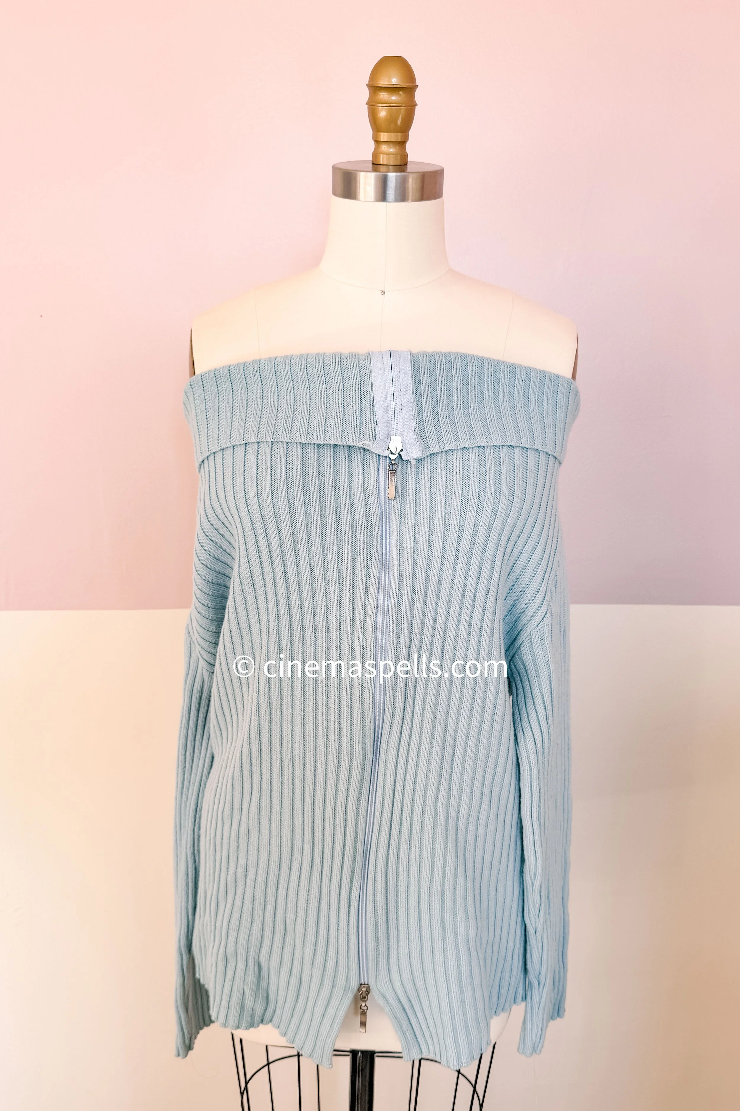In Style of Gaby Solis: 2000s Off Shoulder Blue Zipper Merino Sweater (Fits L/XL)