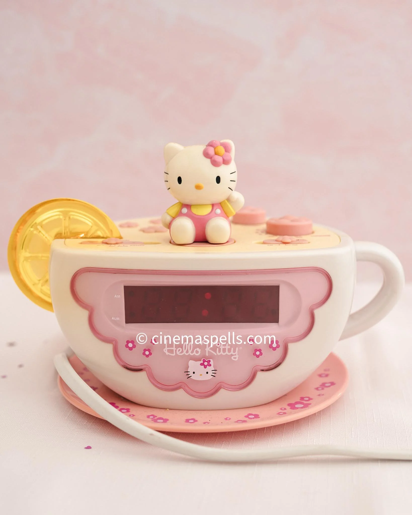 Hello Kitty Alarm Clock Seen On Gilmore Girls & The Girls Next Door