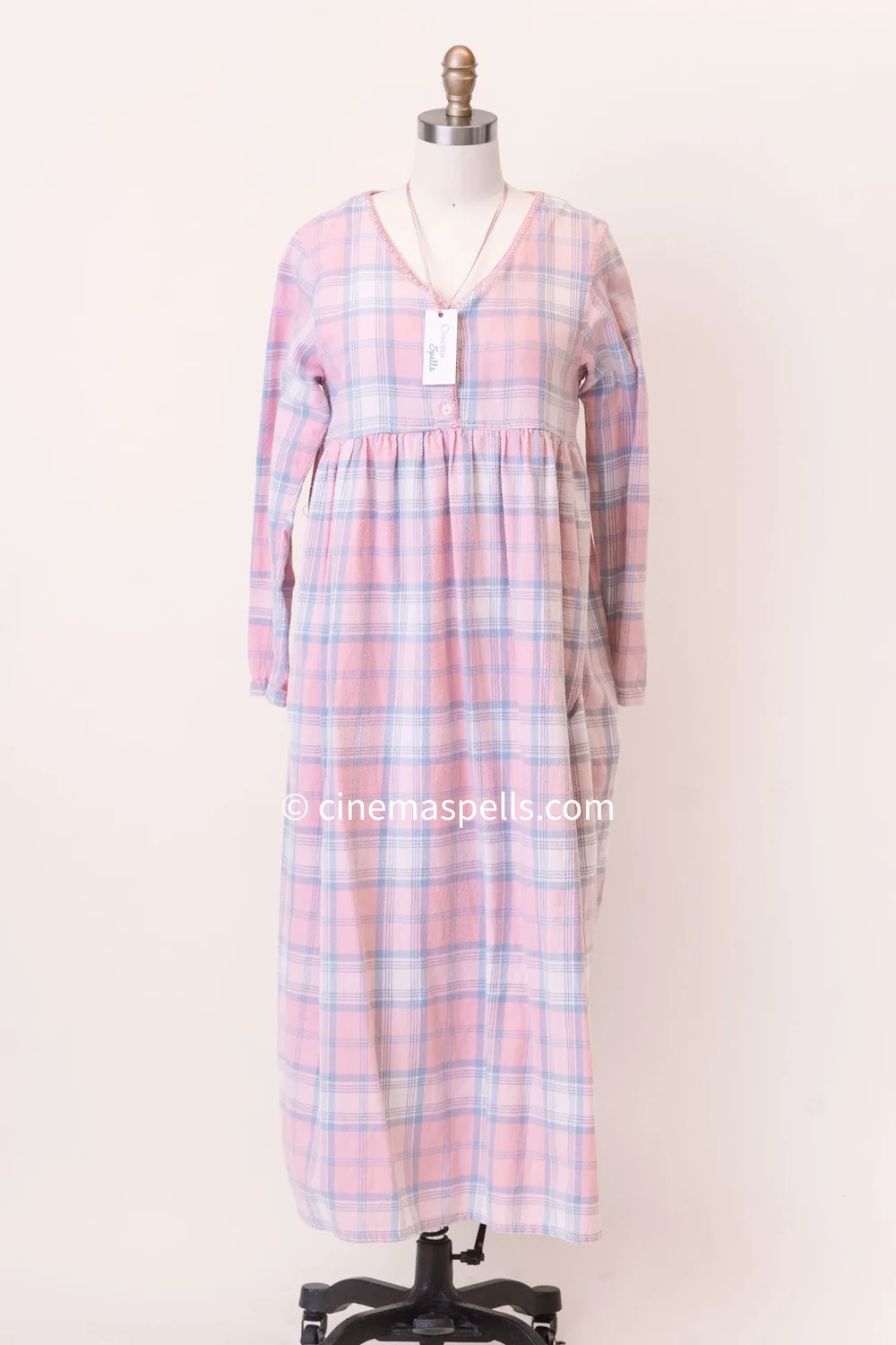 cher clueless pink dress Dionne and Cher