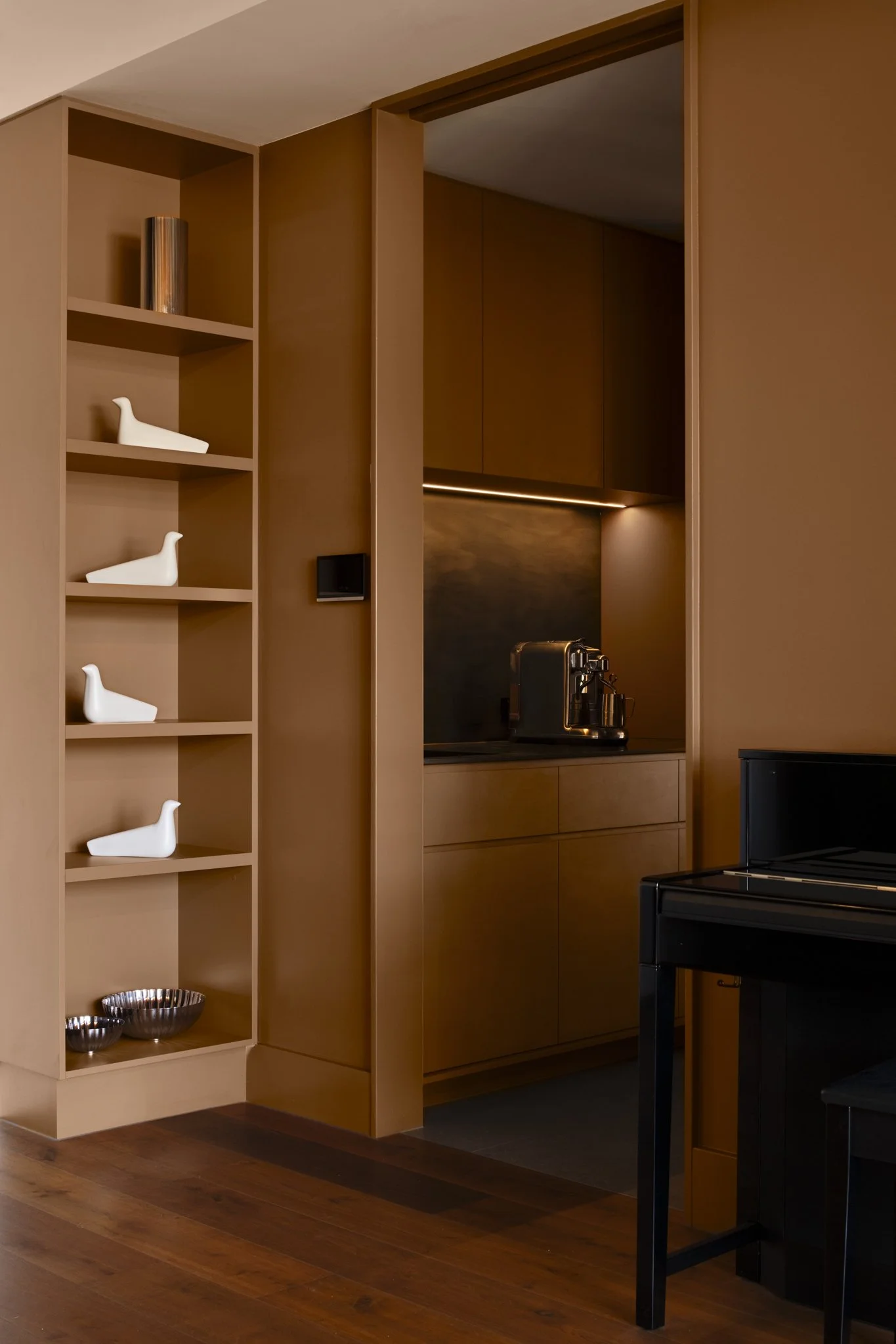 Coco's House Screen Res-11.jpg