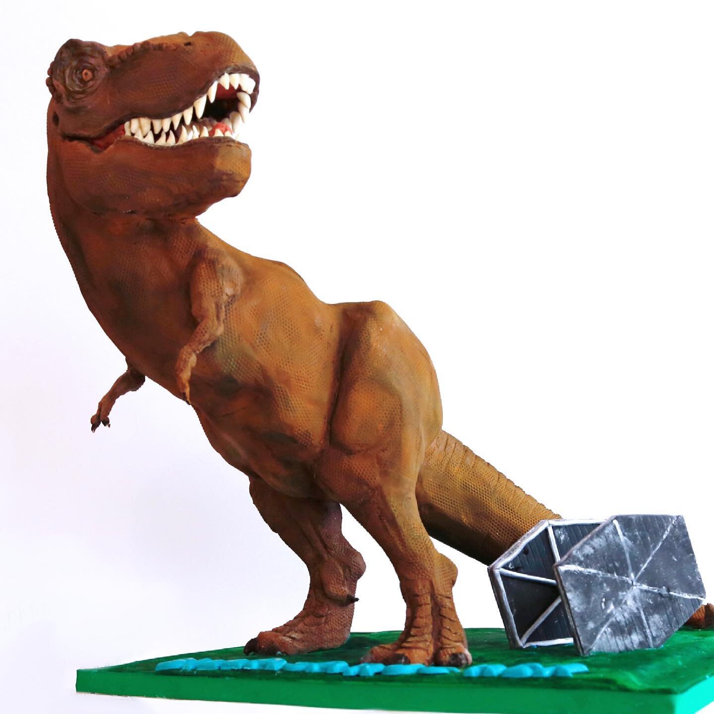 DINO-MITE!! T-Rex vs. TIE-Fighter (T-Rex won) 
.
.
.
Chocolate T-Rex Cake
.
.
.

#dinosaurcake #trexcake #everythingiscake #modelingchocolate #birthdaycake #chocolatecake #sugarart #cakedecorating #baker #satisfying #caketutorial #handmade #sculptedc