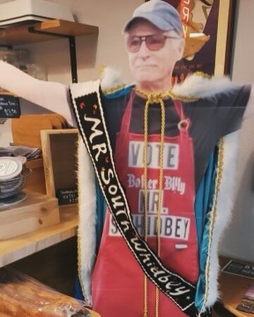 Go visit our Mr South Whidbey 2023 at @seabiscuitbakery  Our Royal baker Billy McCabe! 👑🥖 and take a picture with his cutout!