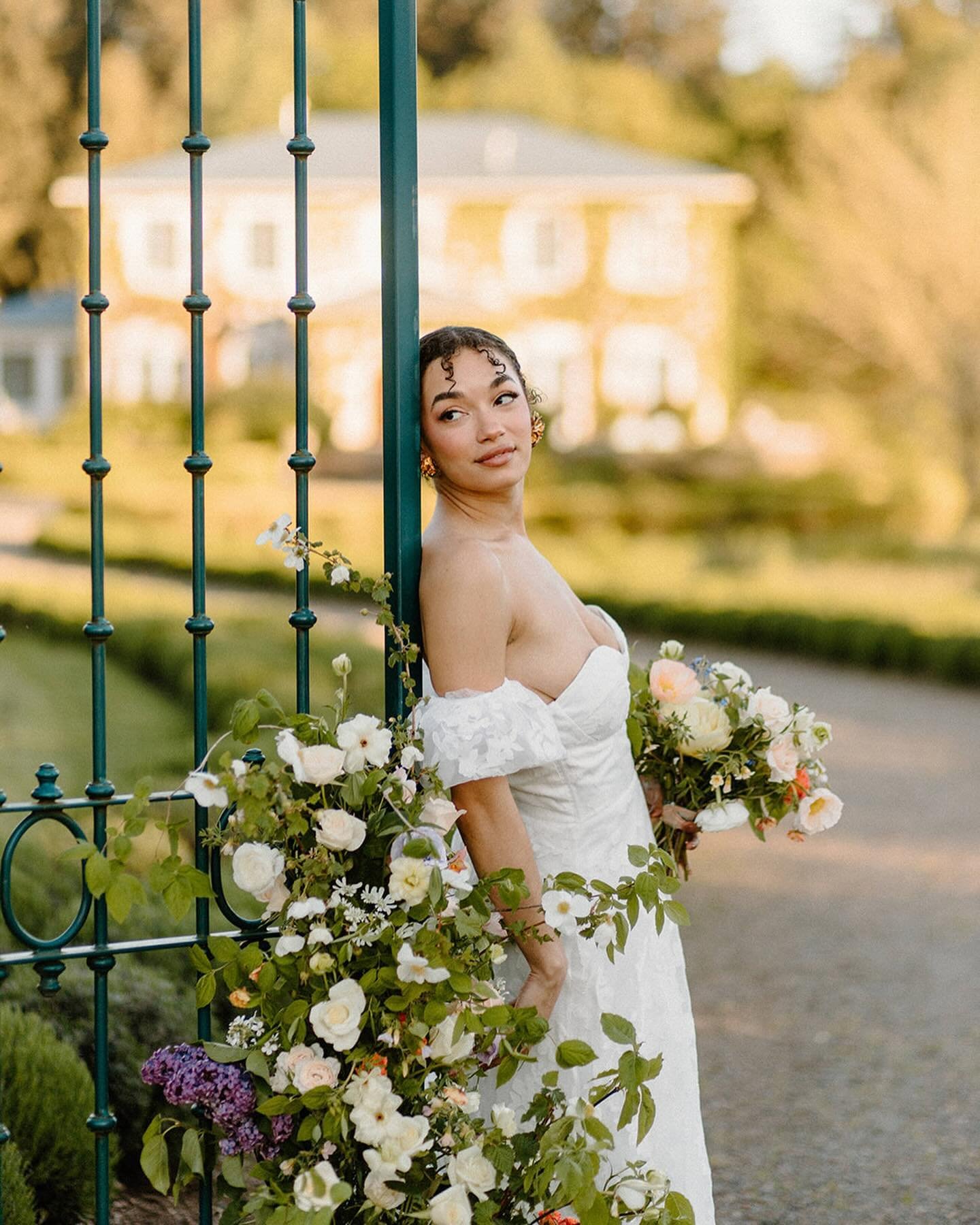 There are few things more romantic than a garden at sunset. 

My style has always had a bit of an English garden vibe to it, utilizing lush greens and herbs, delicate blooms, and embracing seasonal elegance&mdash; a little untamed and always divine ?