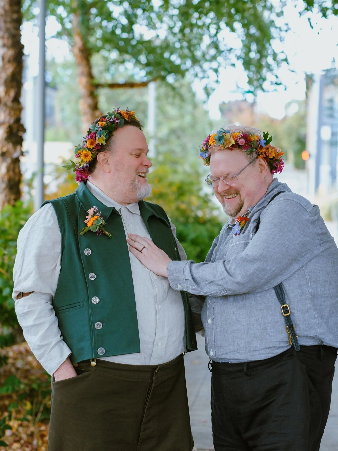 A &amp; S got married last weekend and I&rsquo;ve never seen flower crowns look so gosh darn adorable 🥹

What an absolute JOY my couples have been this year 🩷

Vendors:

Wedding Planner: @aislelesstraveled 

Wedding Venue: @nordicmuseum 

Photograp