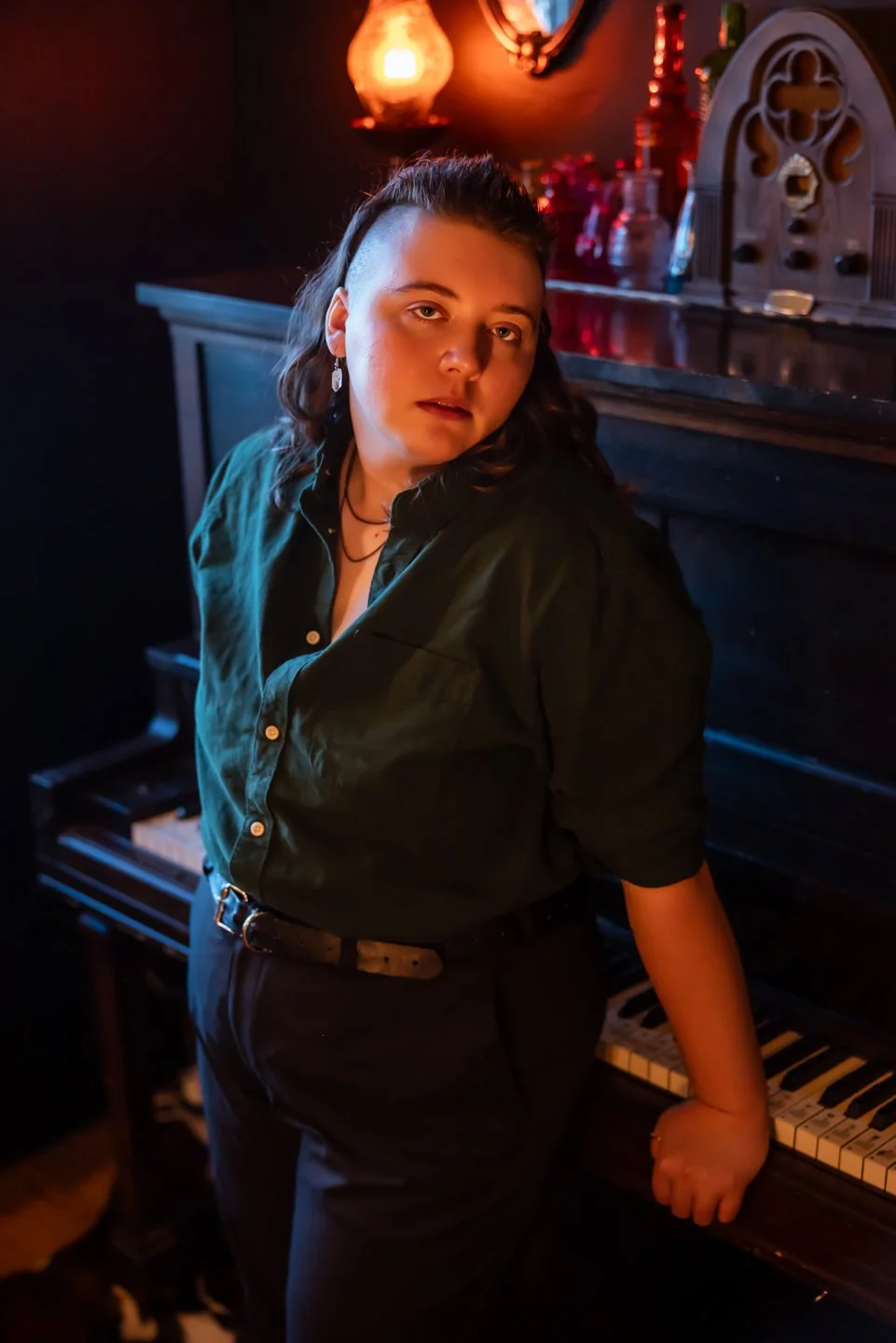 trans_boudoir_photographer_photoshoot_pittsburgh.jpg