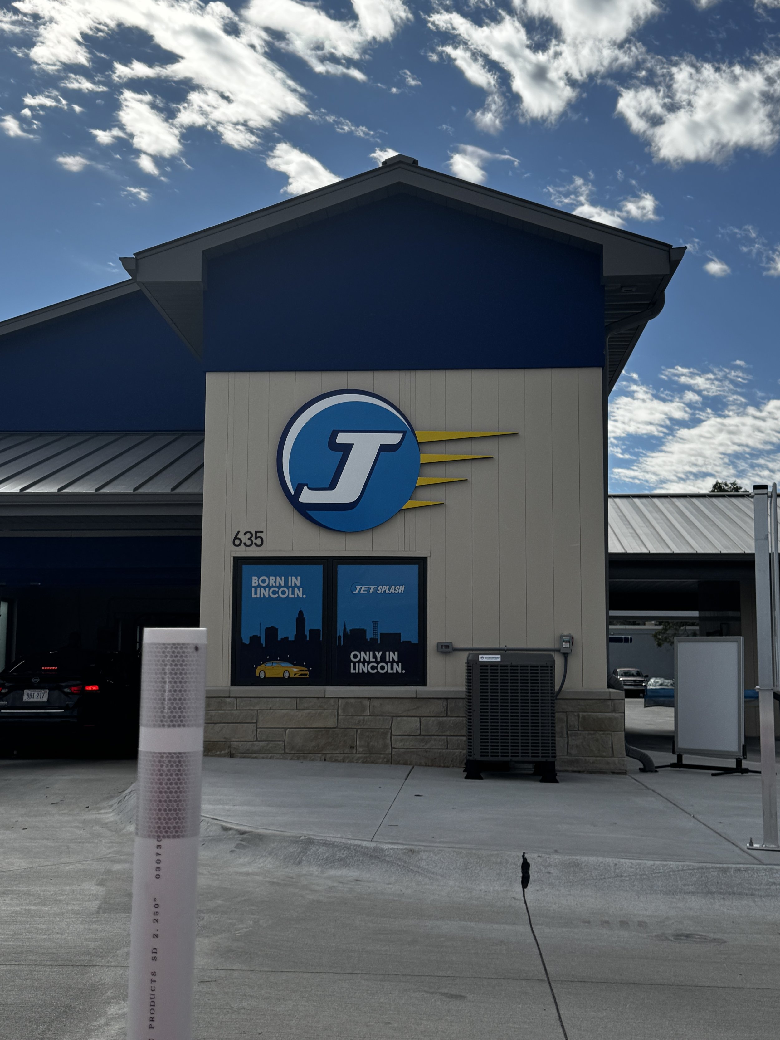 Fabricaton - Jetsplash (2).jpg