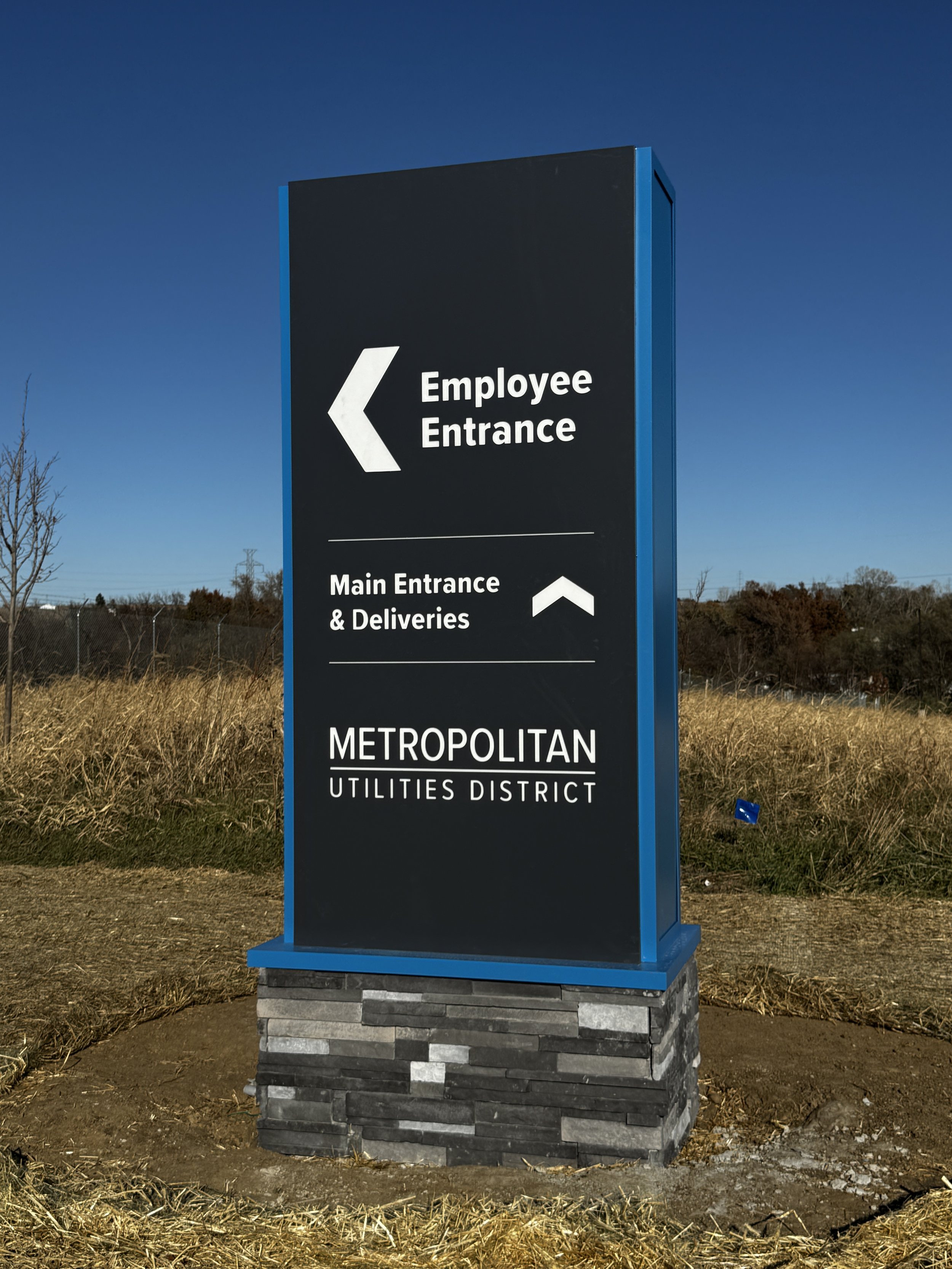 Fabrication - MUD Monument  (1).jpg