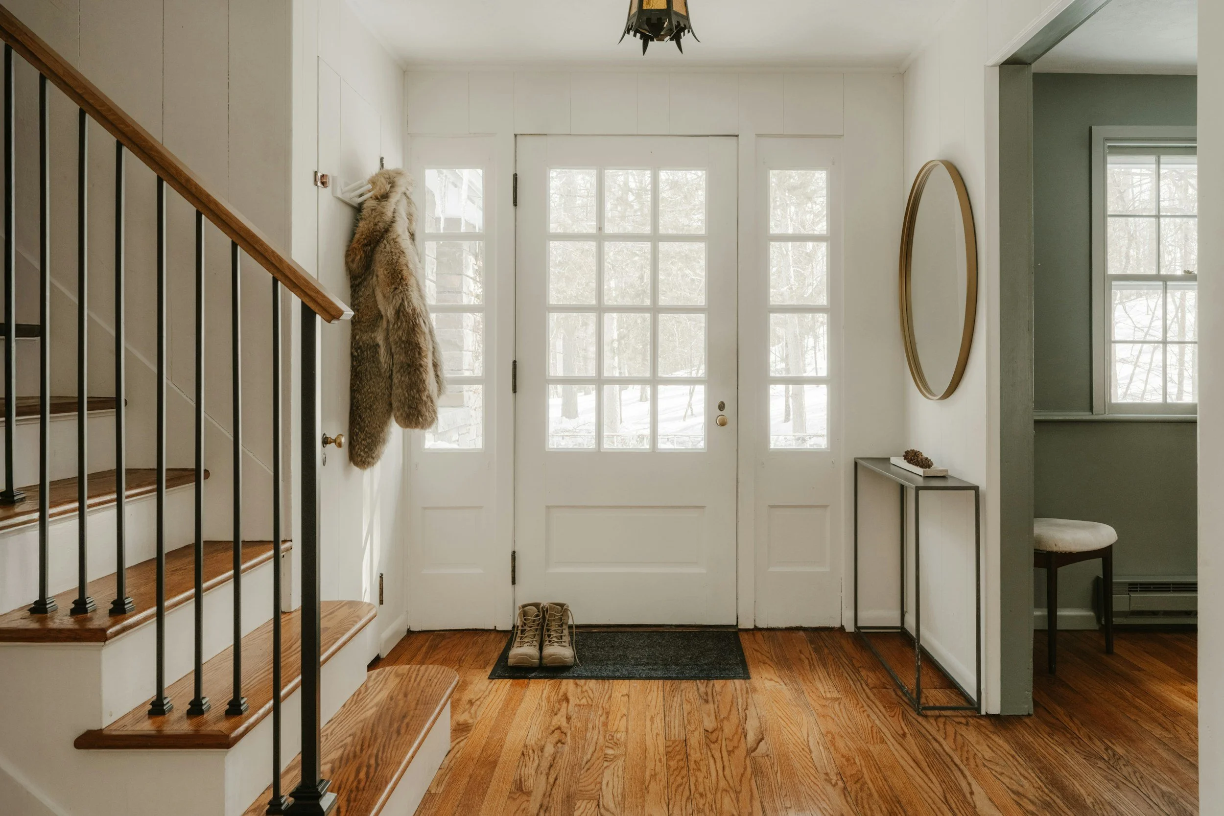 The Entryway: Why the First Five Seconds Are the Whole Game