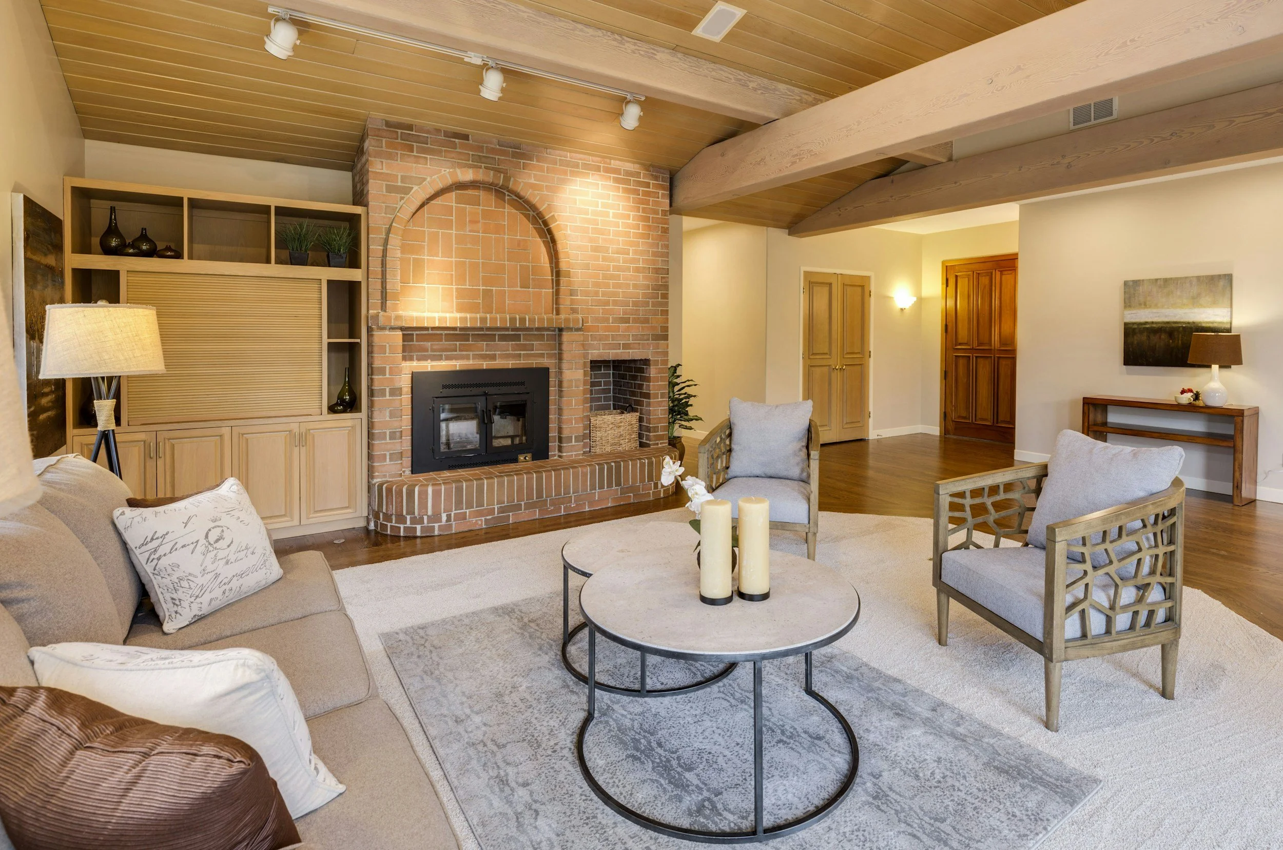 Lighting Strategy for Fall: Making the Most of Shorter Days