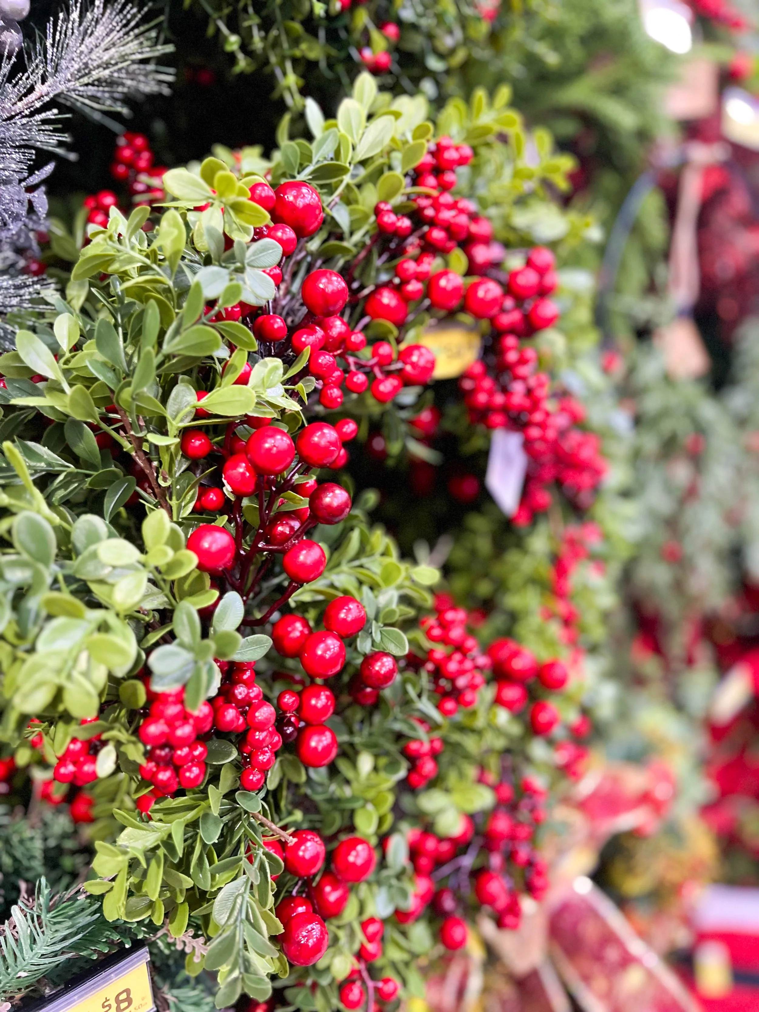 2025_CHRISTMAS_WREATHS-0769.jpg