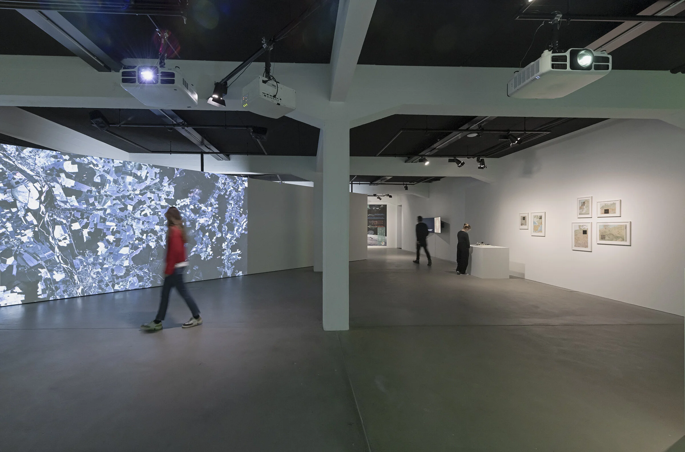 Exhibition view, «Shaping the Invisible World – Digital Cartography as an Instrument of Knowledge», 2021, HeK (House of electronic Arts Basel), Photo: Franz Wamhof