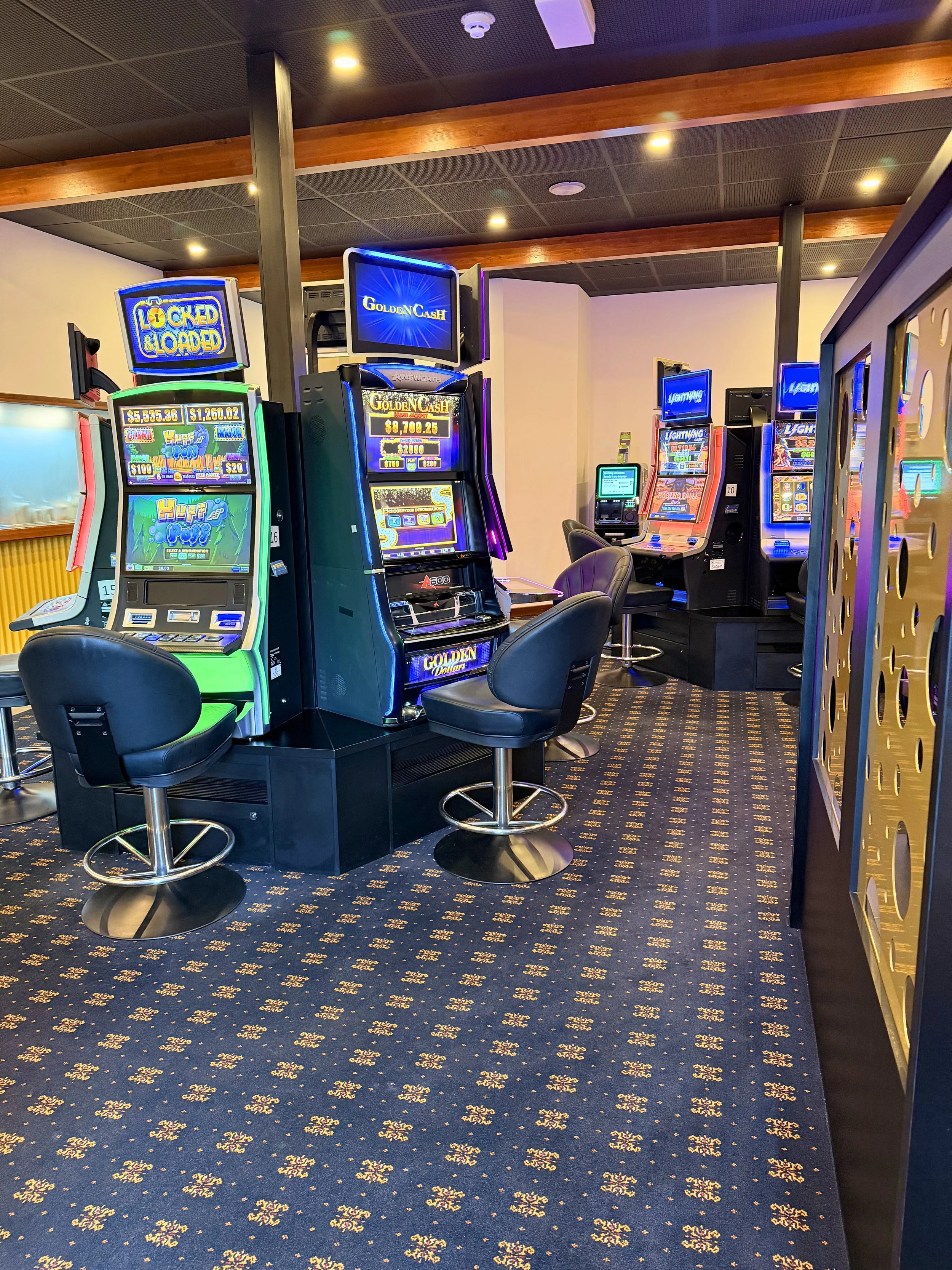 pokies.jpg