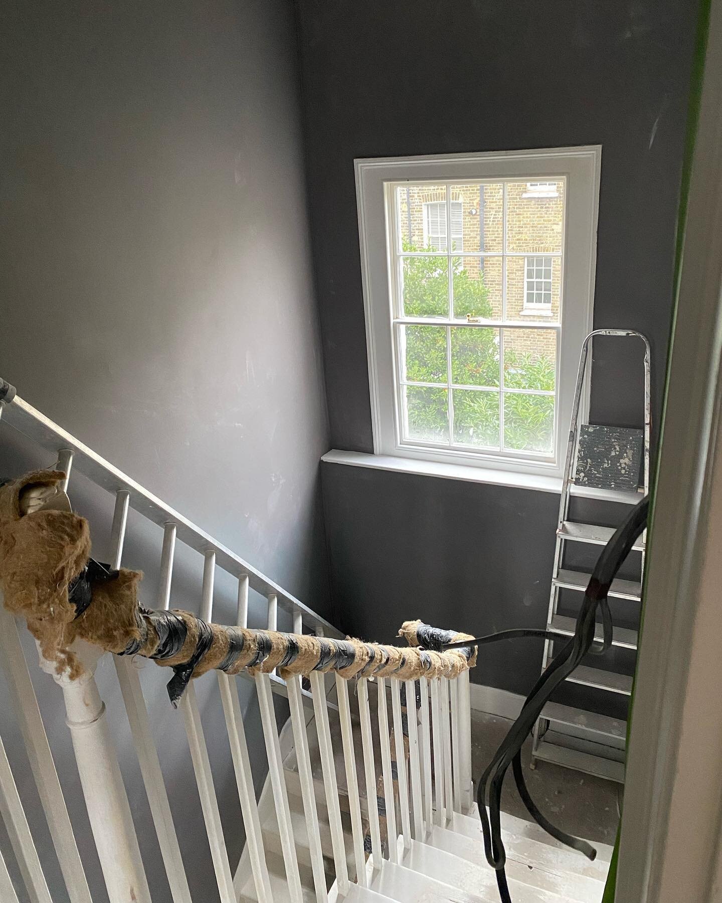 ❤️ Work in progress in Angel&hellip;.this job has taken FOREVER to get going because of pesky planning permissions for a listed property but yay, it&rsquo;s finally happening 😇. Clients have to move in in 6 weeks time - watch this space 💪..
.
#race