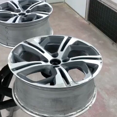 Peugeot 208 GTi Diamond Cut Alloys Going Through The Different Processes To Bring Them Back To New. 
#thebodystopni
#Peugeot
#208GTi
#diamondcutalloys
#alloyrefurbishment