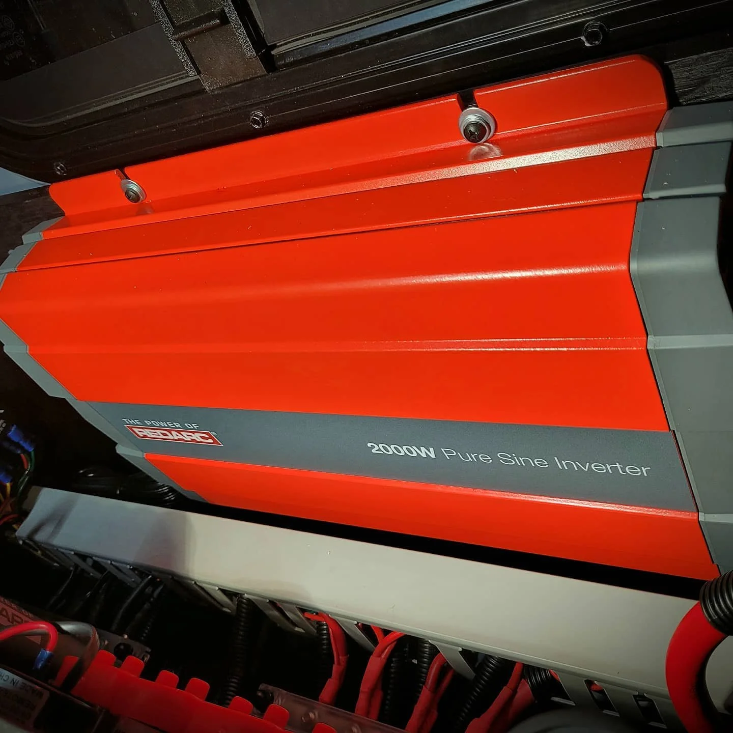 redarc inverter.jpg