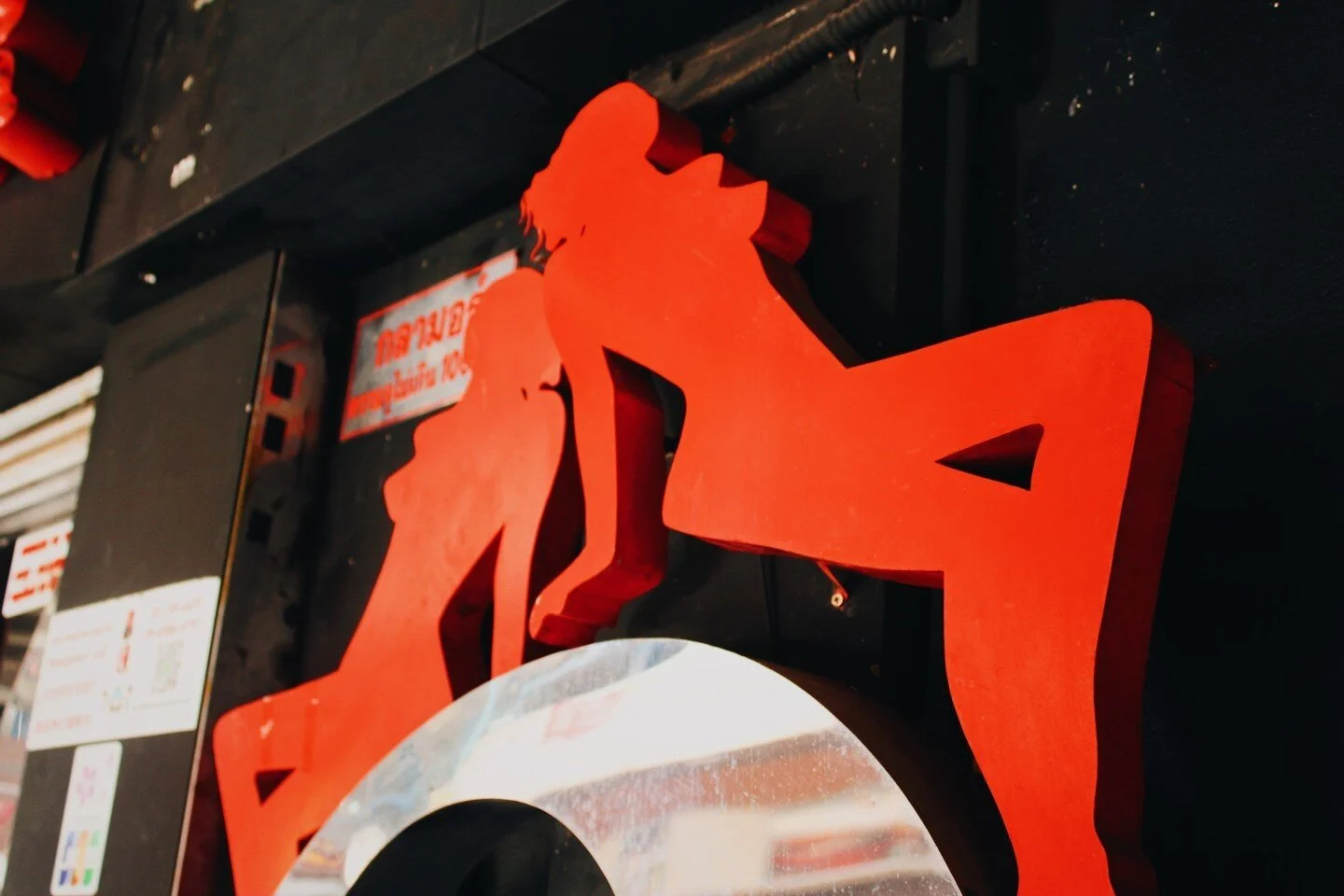 Our team has just one request for today, would you be willing to pray for the pimps and the Johnnys? These men, whether they are selling or buying, they are exploiting another human being and they are in need of some serious help. ⁠
⁠
Ephesians 6:12 