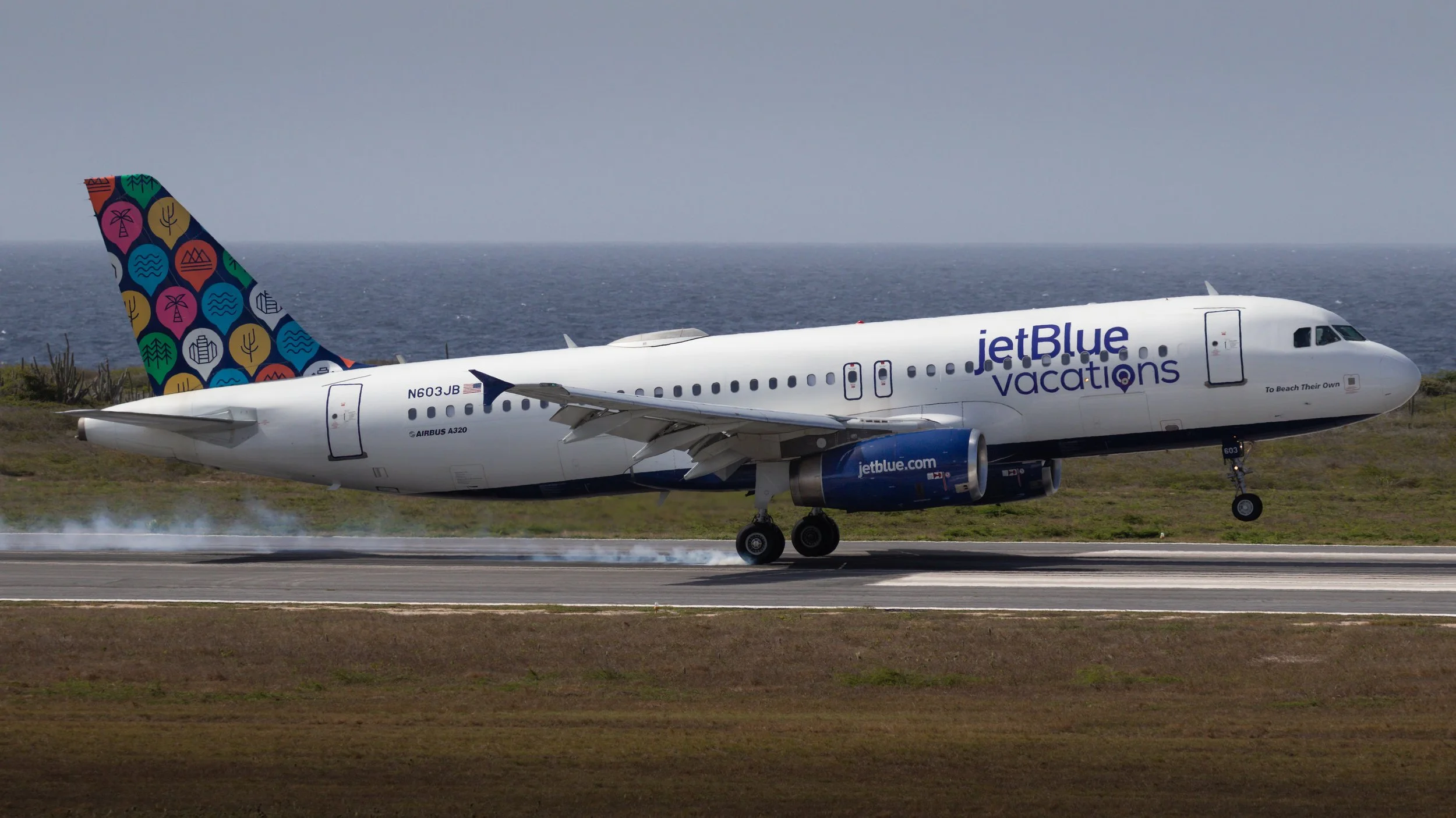 Curaçao Catch-Up: JetBlue A320 To Beach Their Own, Rio Citation 560XLS, Gulfstream G150 FAST and DCCG DHC-8 PH-CGB