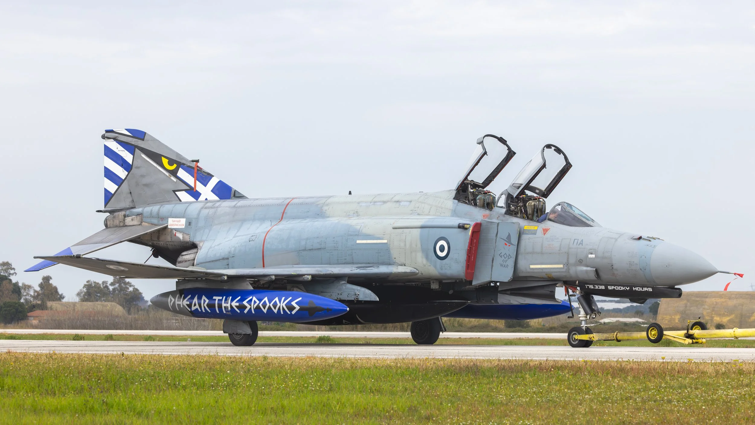 Unfortunately, the "Phear the Spooks" Phantom, serial 01503, did not fly during spotters day. It had been at a nearby hangar for a media event.