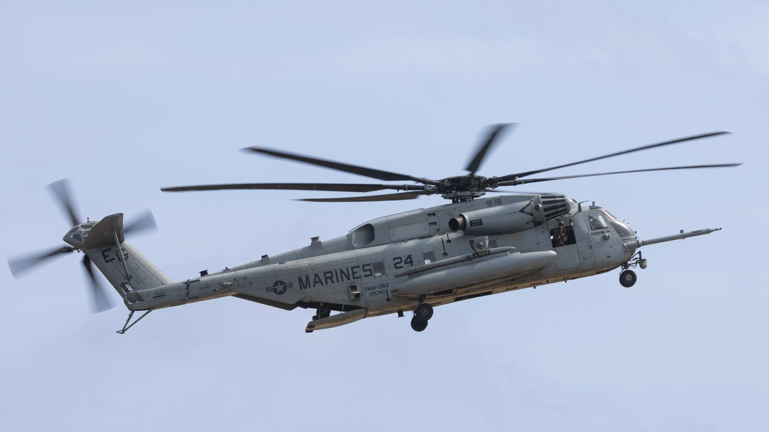 USMC CH-53E BuNo 162487 arriving in Curacao TNCC 09 Apr 2026