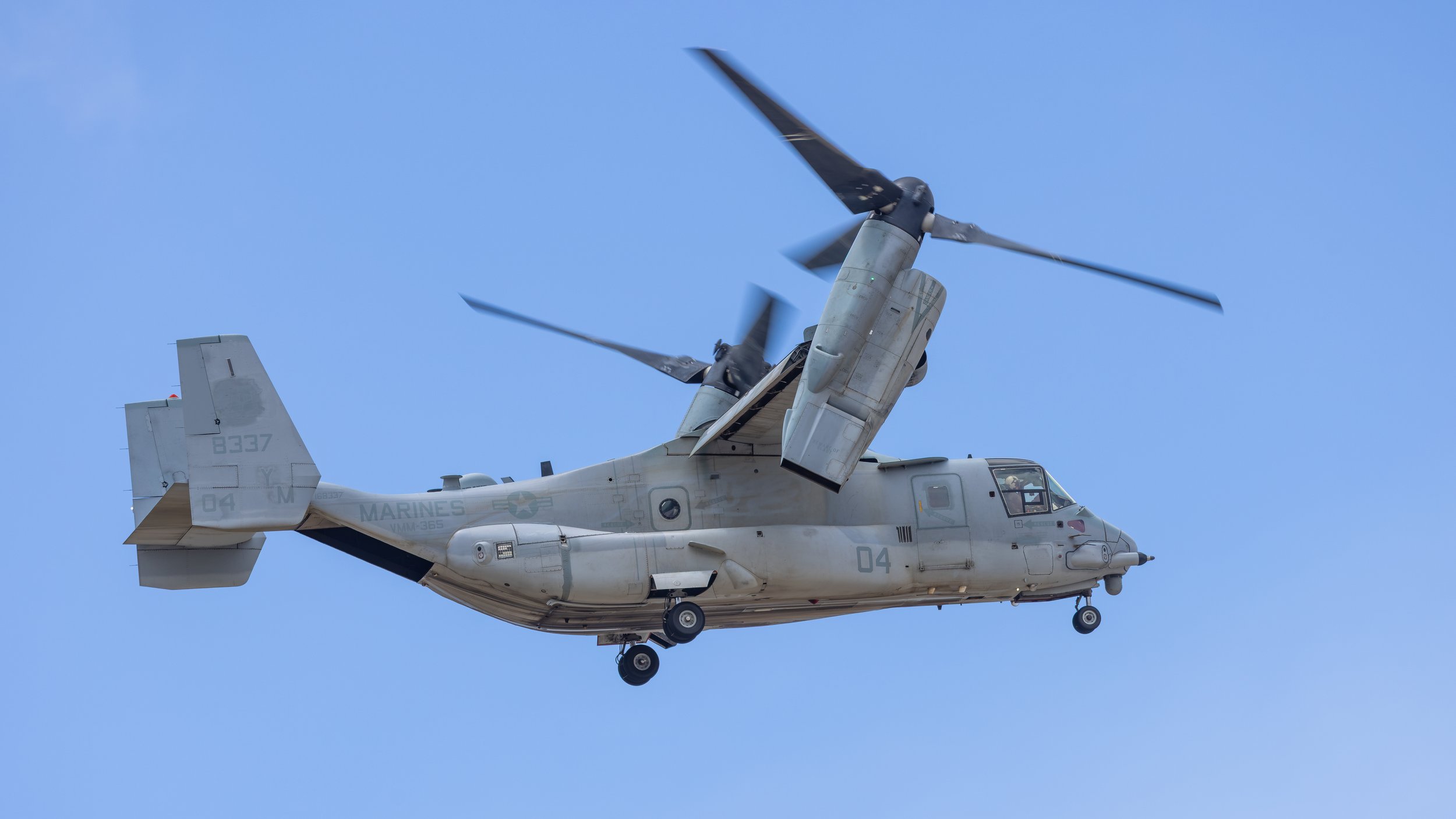 USMC MV-22B Osprey serial 168337 assigned to VMM-365 arrives at Curacao TNCC June 2026