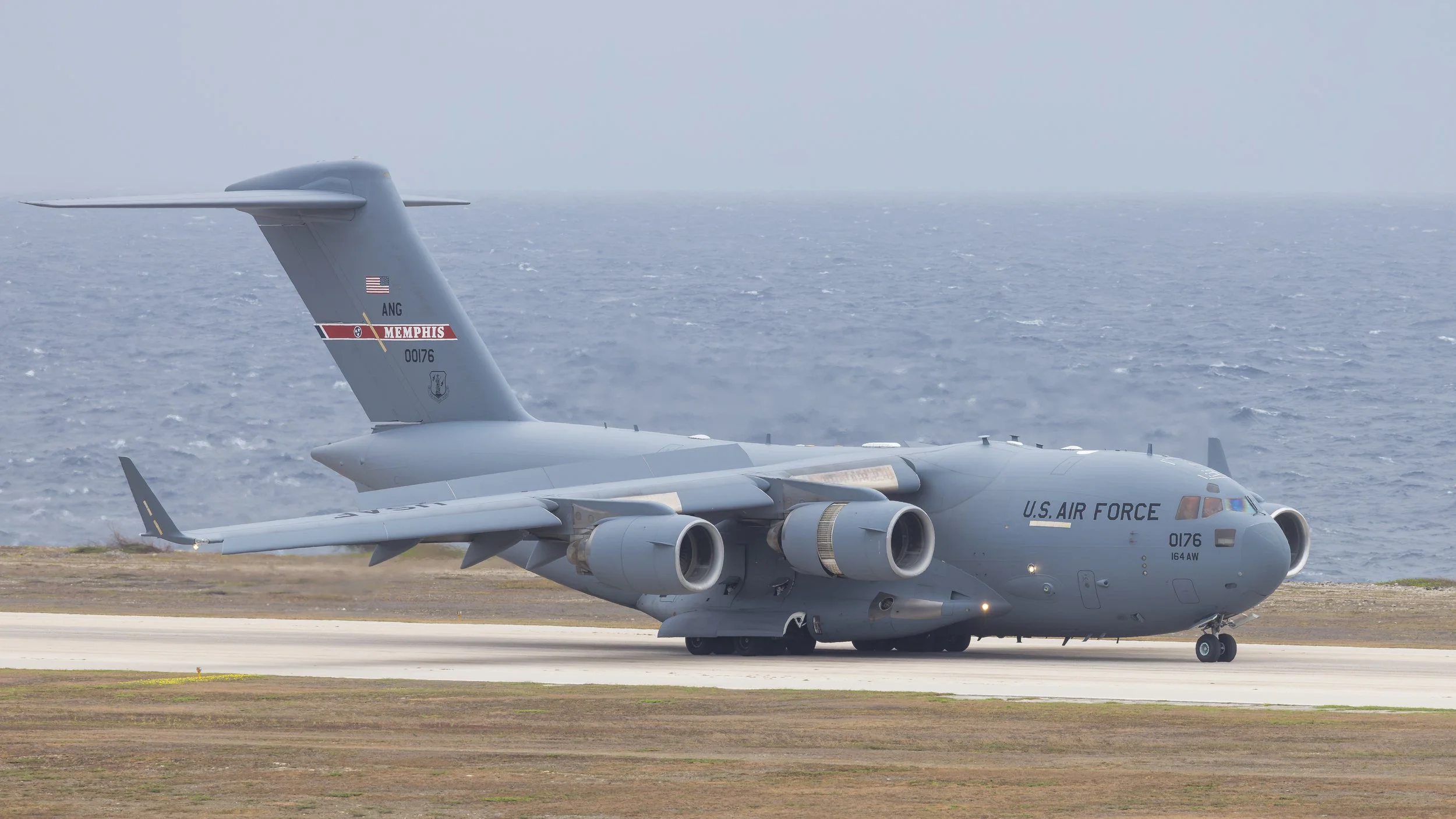 USAF Tennessee ANG 164th AW C-17A Serial 00-0176 lands in Curacao TNCC 11 Jul 2026