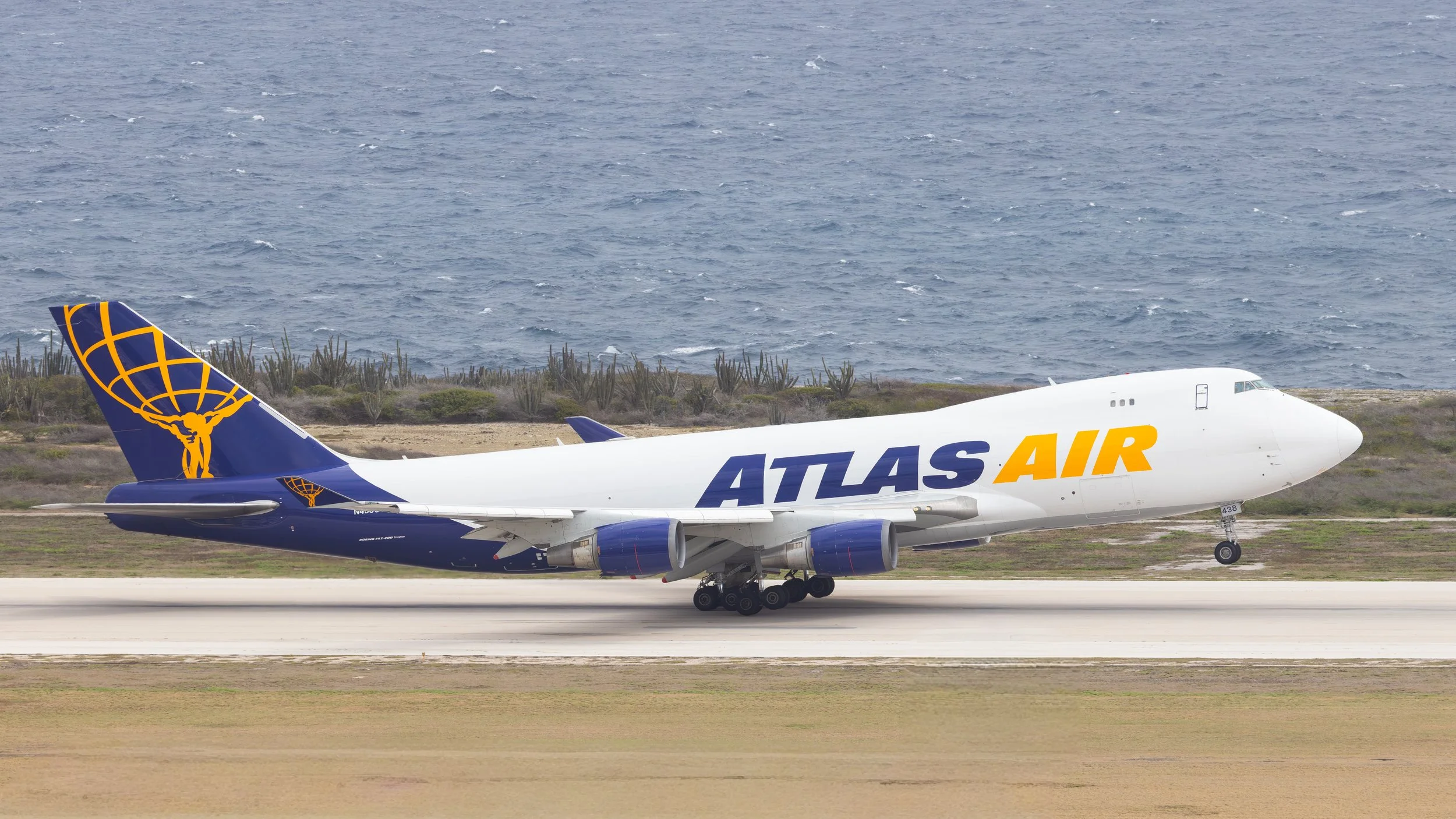 Atlas Air Boeing 747-400F N438GT Curacao TNCC takeoff 09 Apr 2026
