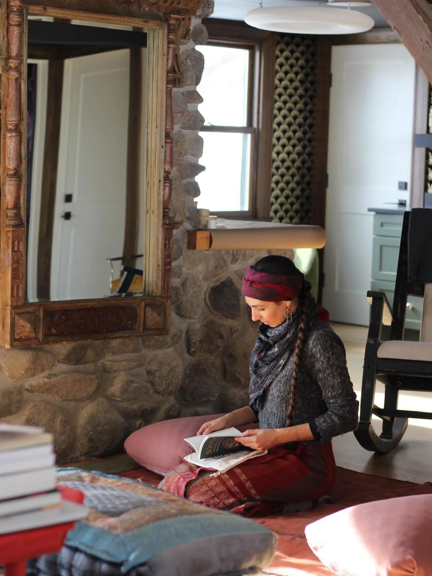 Wintering the Body Retreat with @sashabotanica and @diana_wassef
February 20th-22nd in Napanoch, NY

two spots left! 🔗 in bios

Sasha and Diana are inviting women for a slow, inward retreat on 130 acres of quiet land in Napanoch, NY. Held in a cozy,