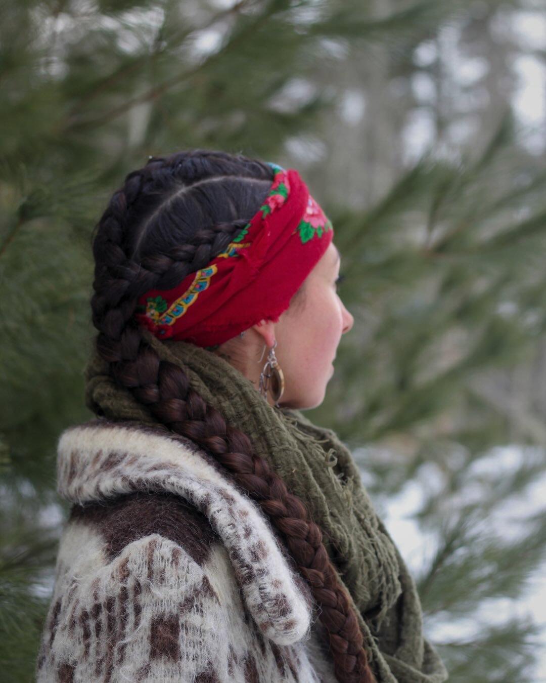 This winter in New York has been COLD. And DRY&hellip;especially with the wood stove cranking, I&rsquo;m turning into a lizard at this point. My hair and skin feel different in the winter than in the summer, so I&rsquo;ve been working on body care pr