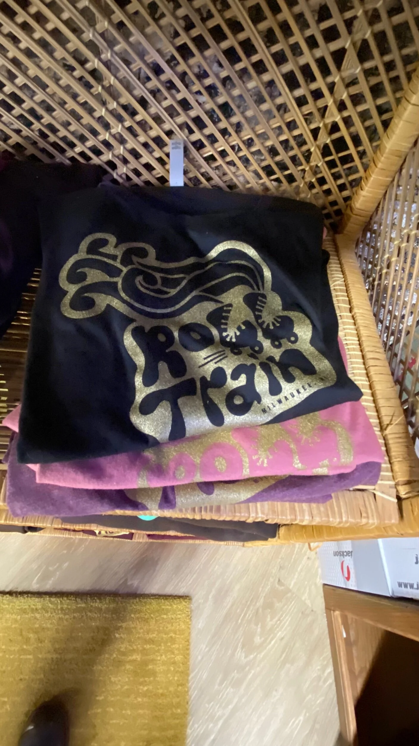 4914AAD6-92EE-4510-A156-55D7D44E4E8C