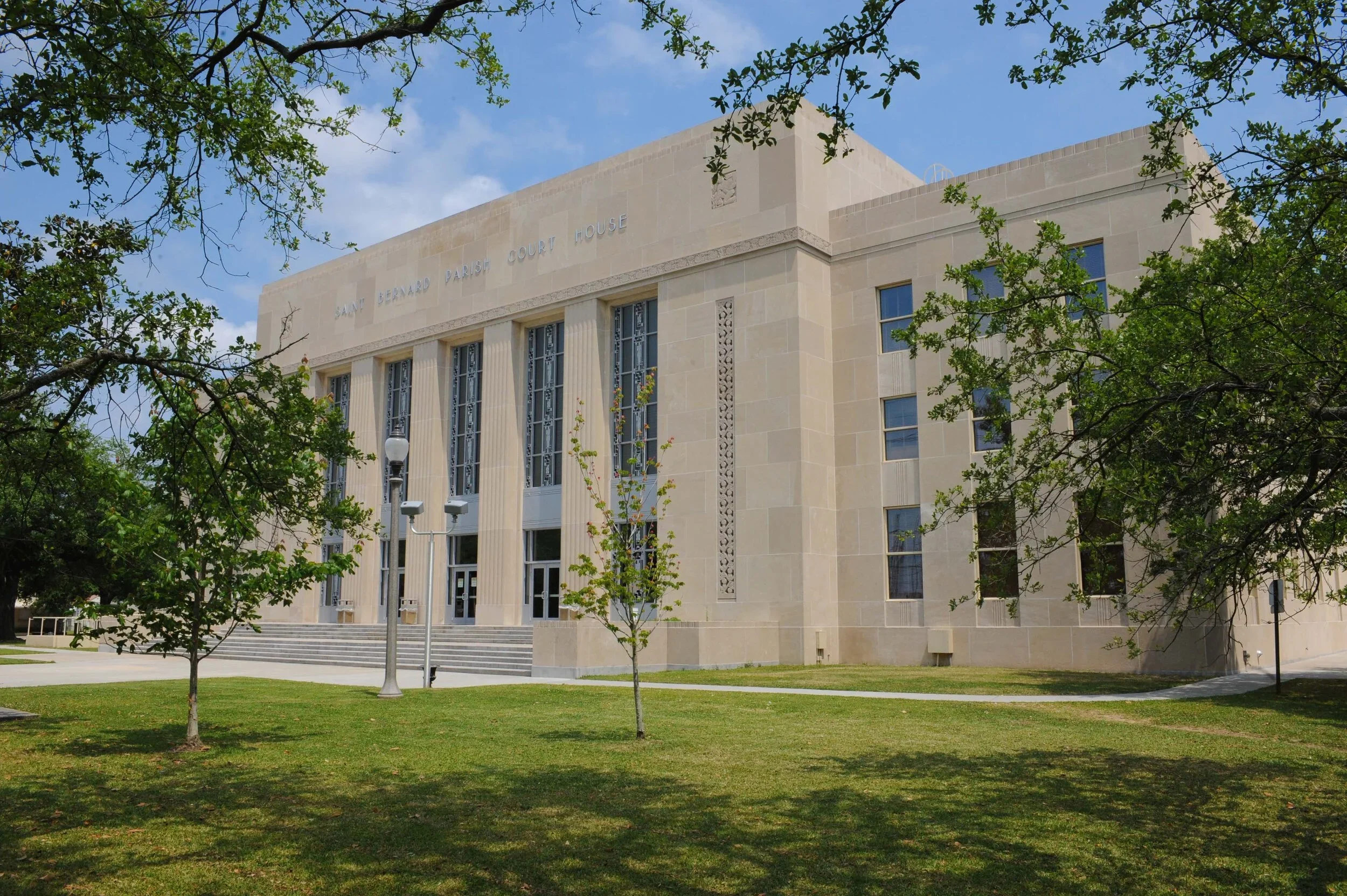 34th JDC Side View Courthouse.webp