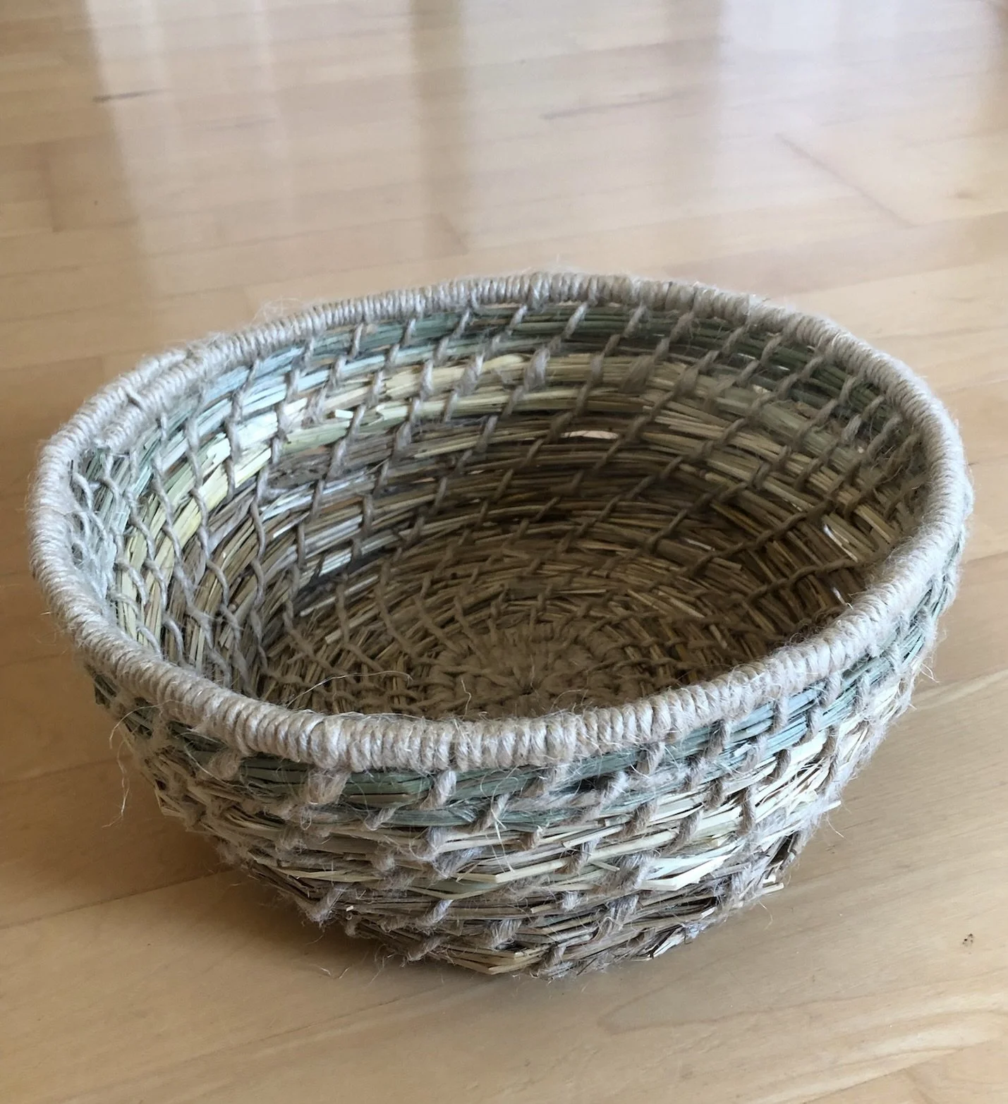 Graskorb mittel 1 _moguettinger.JPG