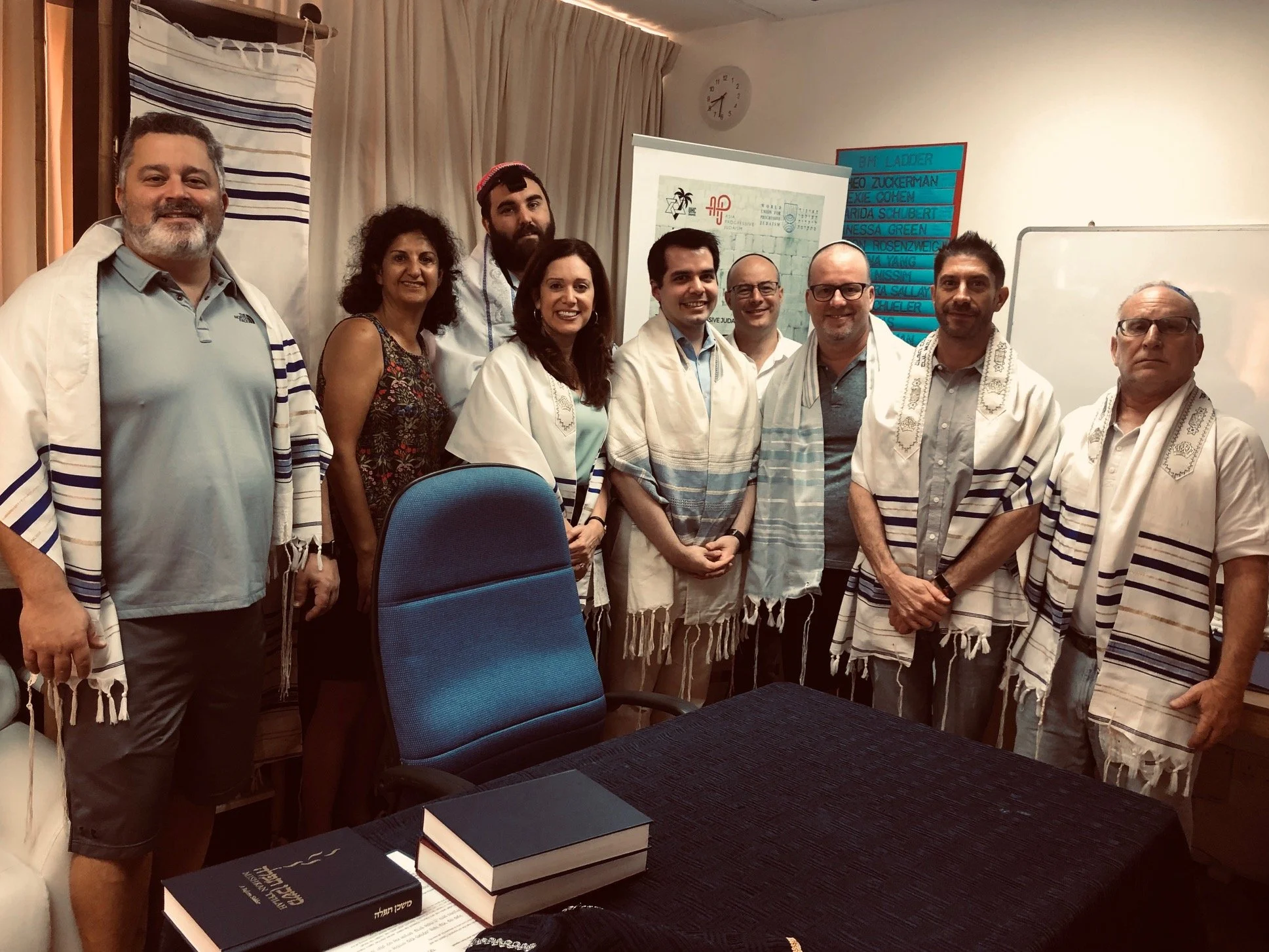 LeadingService in Singapore.JPG