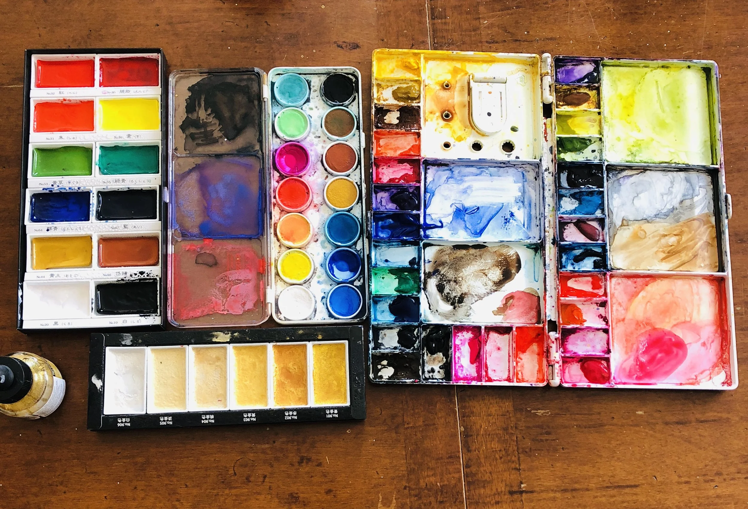 Creative Leadership Development with Alexandra Jamieson includes hands on artistic practices.