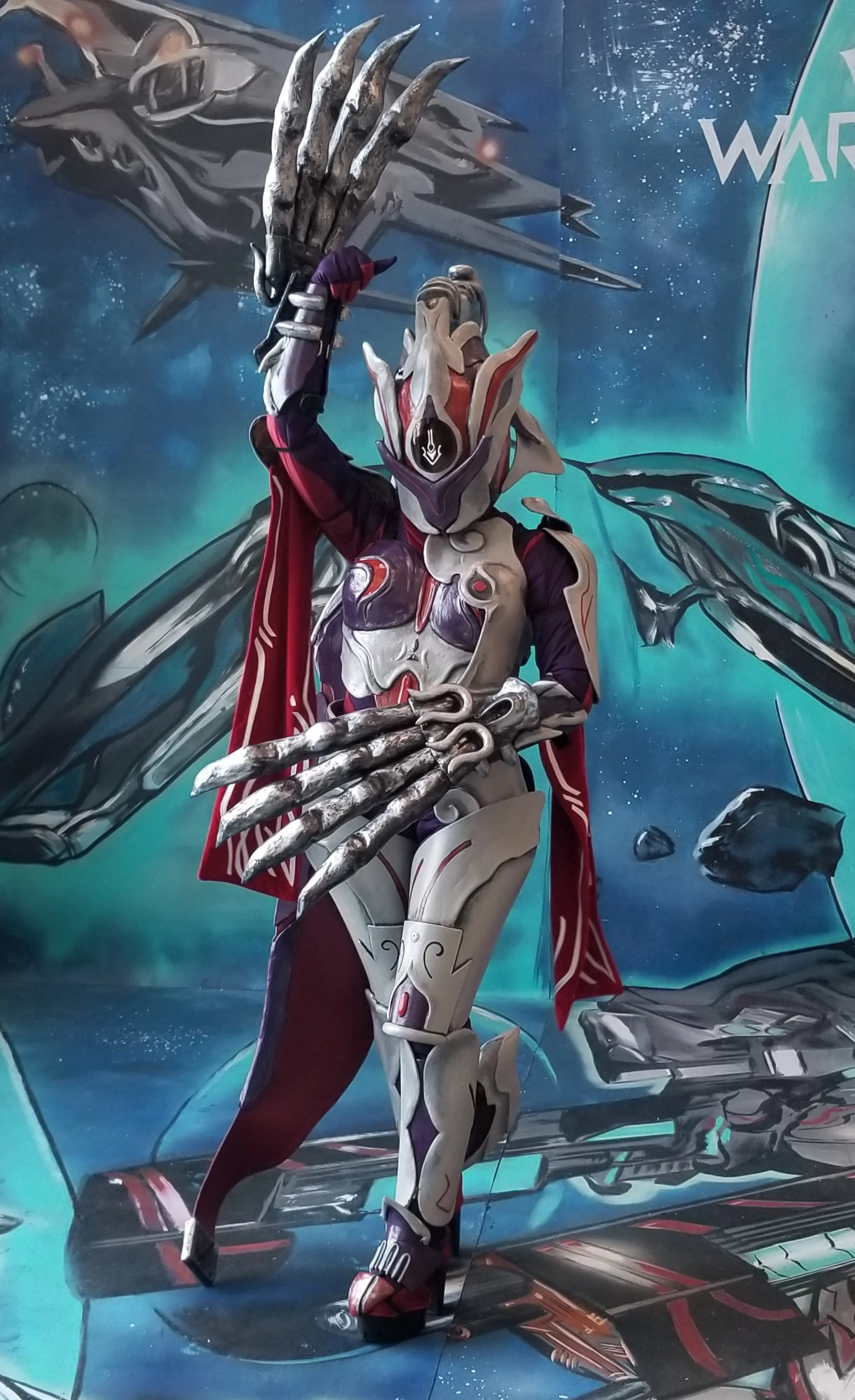 My Garuda cosplay humbly took home 2nd place at Tennocon 2019 in London, Ontario!!
Garuda was indeed a larger, heavier, project.  I am happy that Tenno enjoyed my Gore Queen (Warframe) cosplay as much as I do.
Thank you for all your support along the