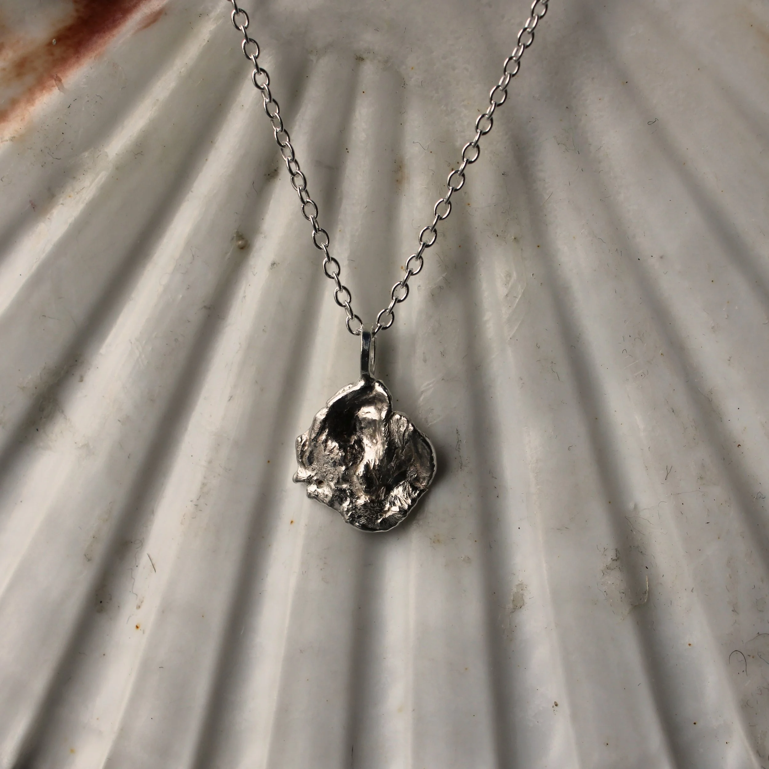 10_04 Necklace 1.jpg