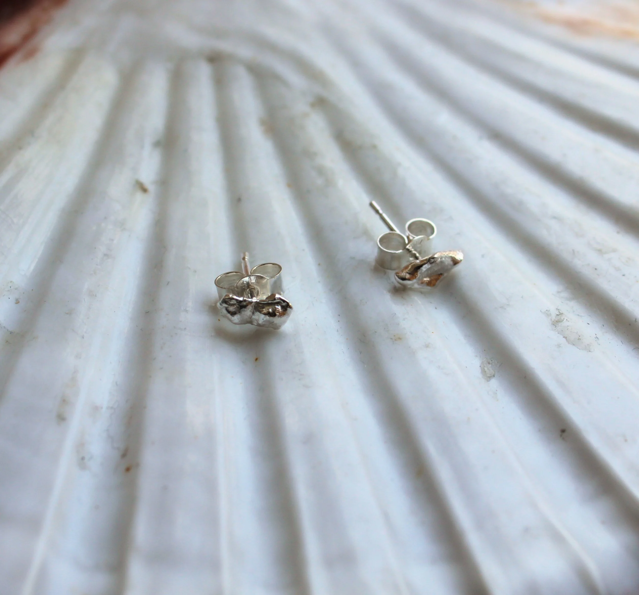 17_04 water drop studs 2   .jpg