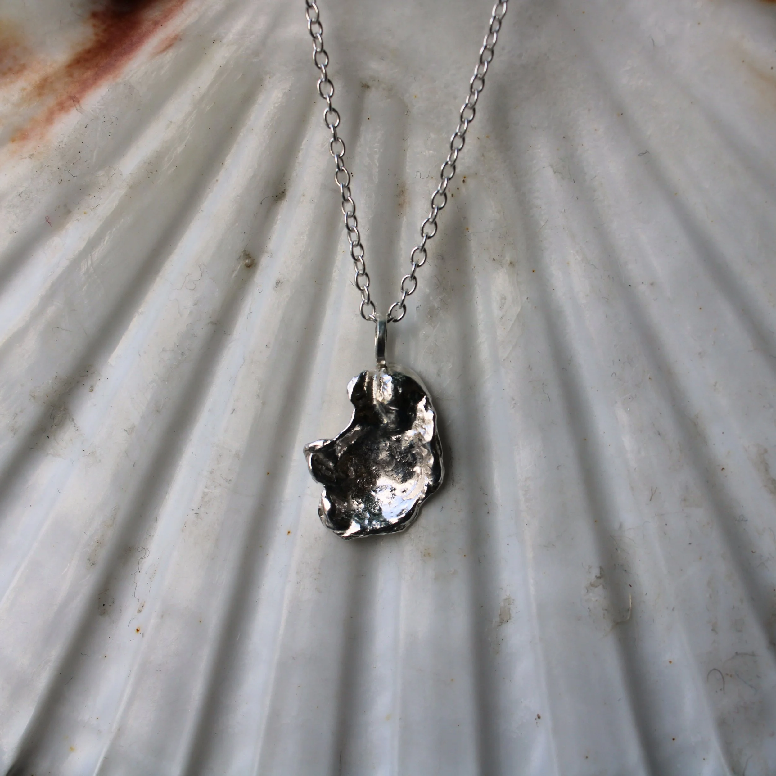 10_04 Necklace 3.jpg