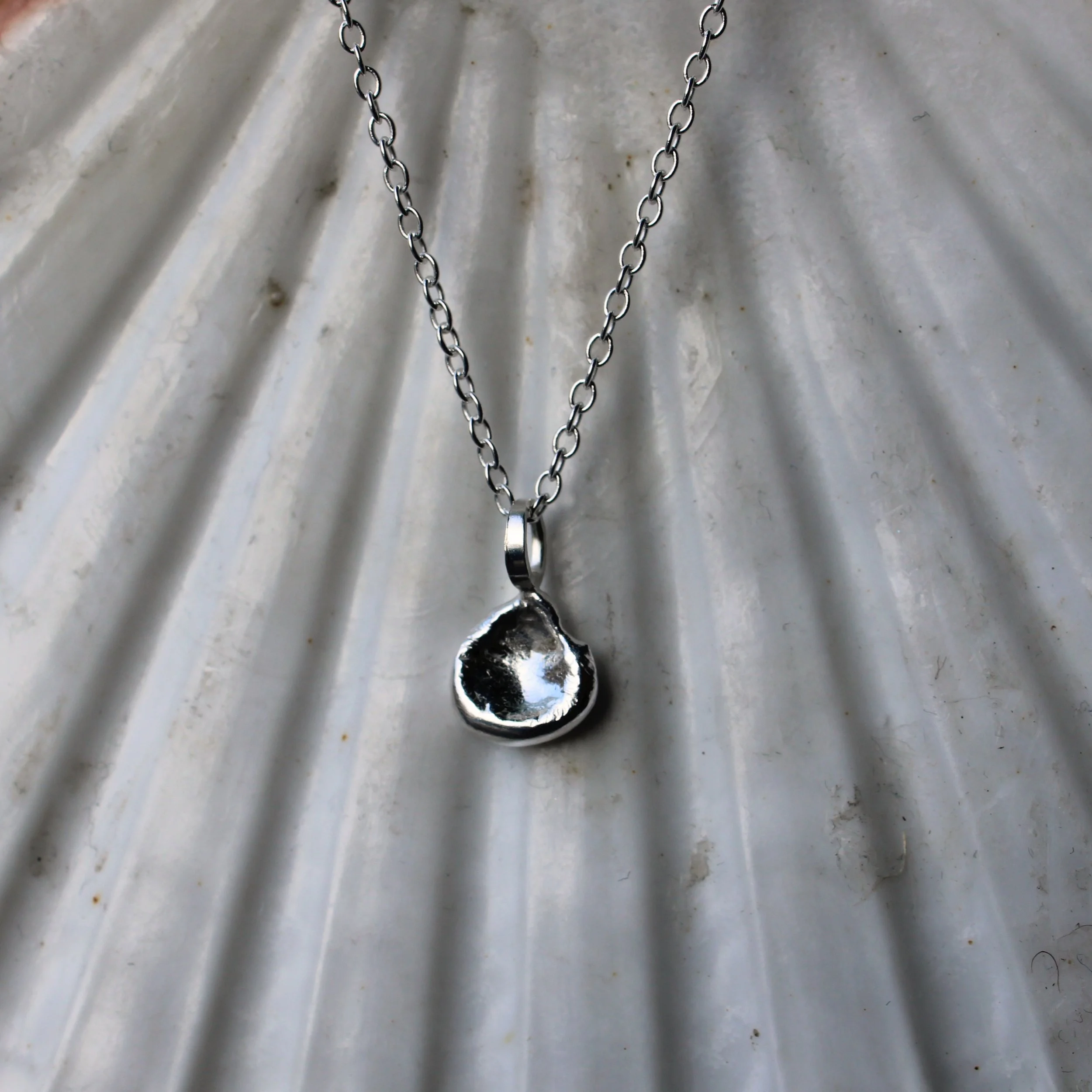 10_04 Necklace 5.jpg